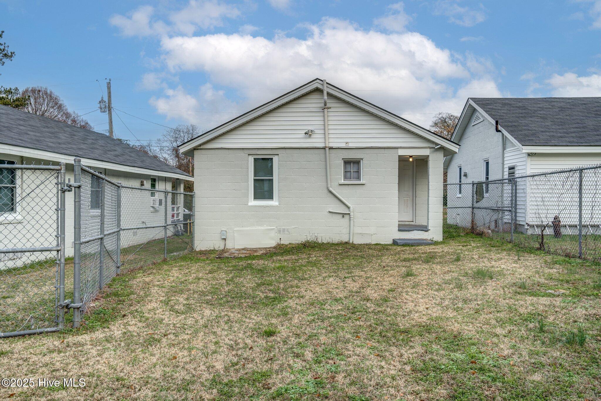 Homes for sale in Wilson, NC | 1506 Coleman St Se, Wilson, NC 27893 | MLS# 100497566