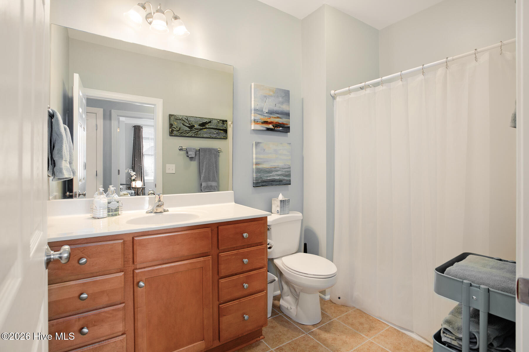 100563868 | Photo 14