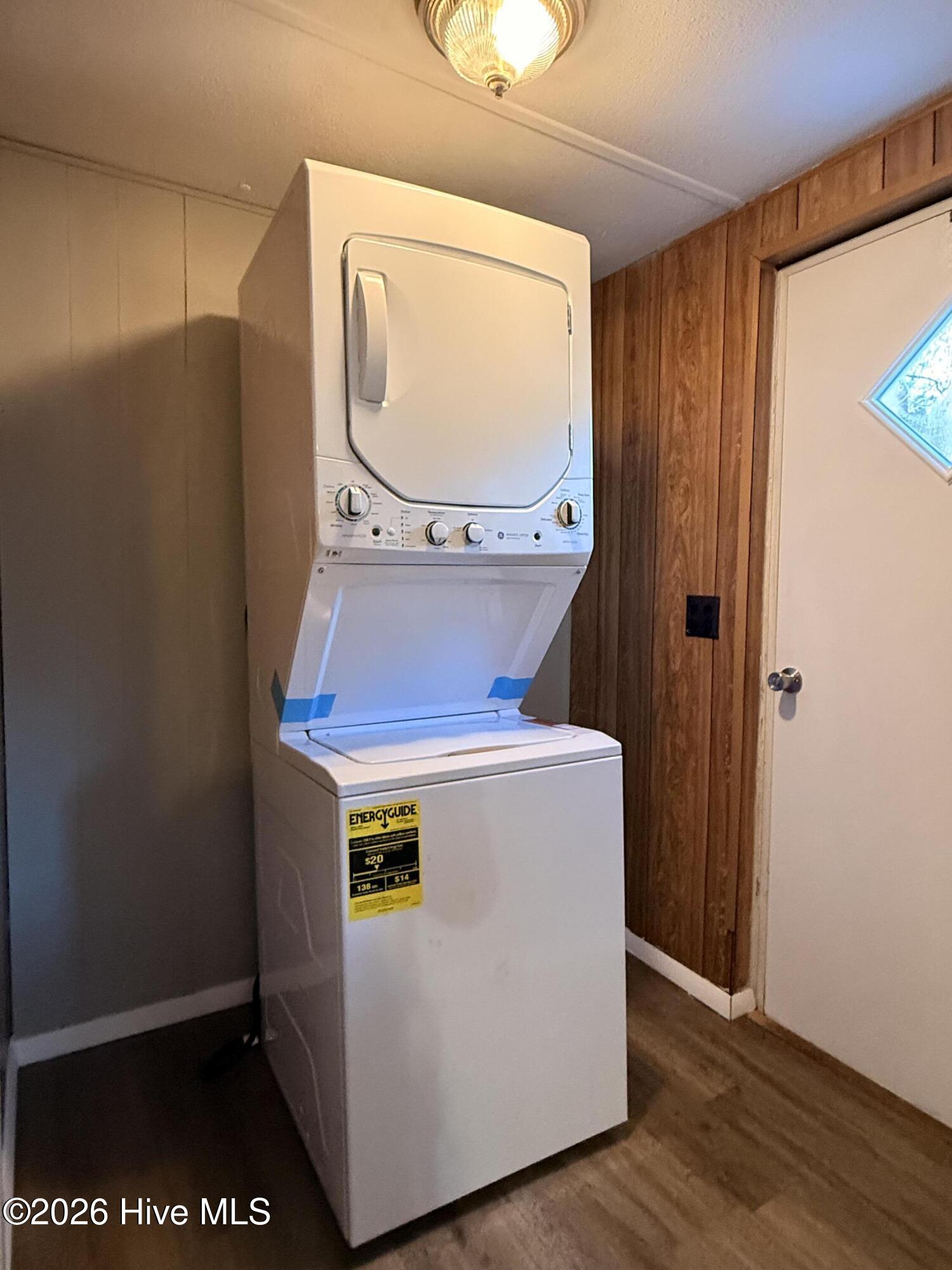 110 Woodbrook Drive, Midway Park, NC 28544 – photo 19: Laundry