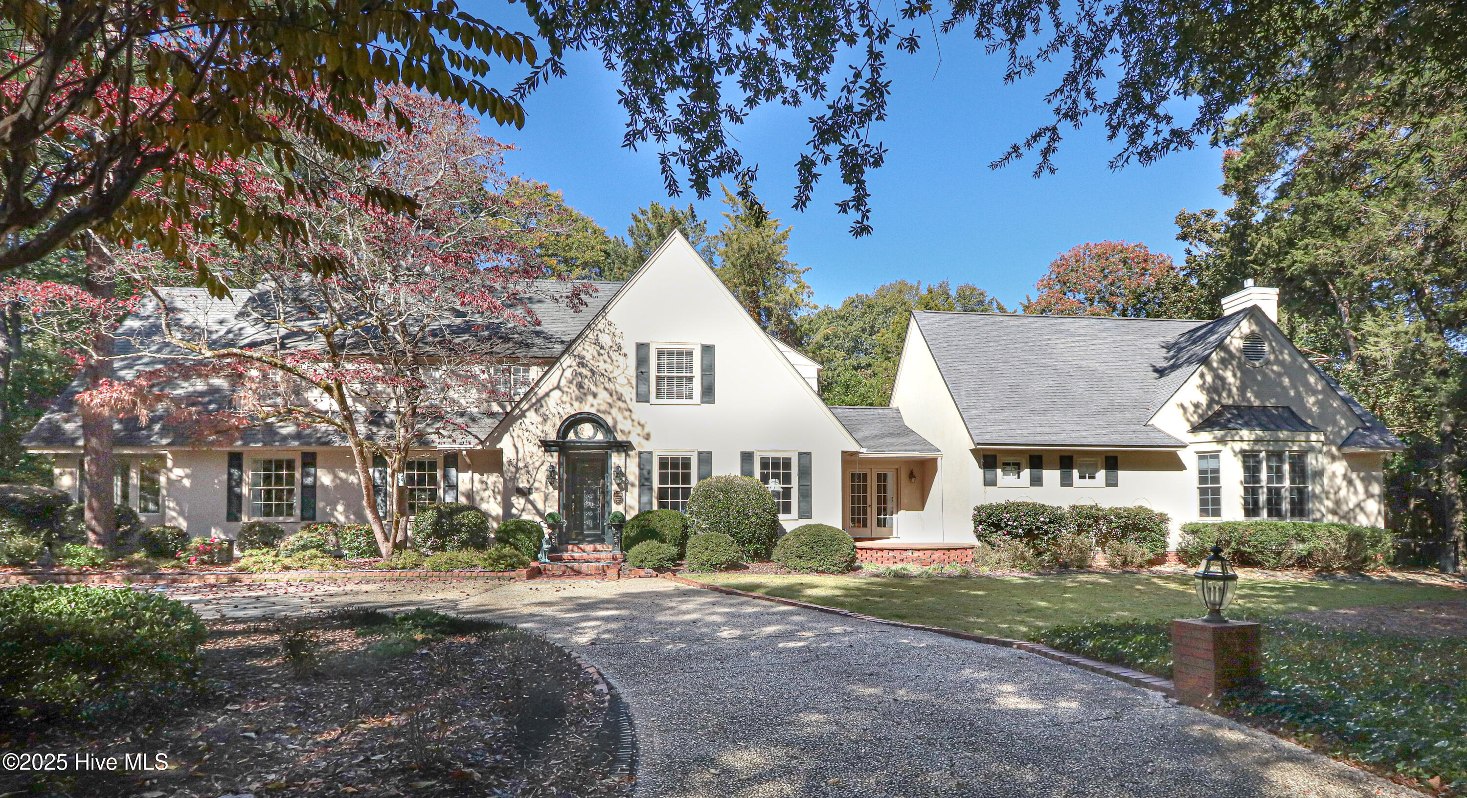 Homes for sale in Pinehurst, NC | 40 Culdee Rd, Pinehurst, NC 28374 | MLS# 100542872