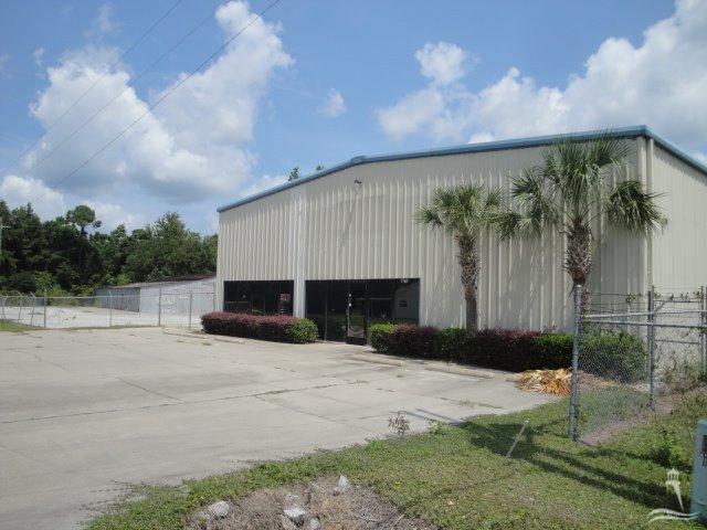 Featured Property 1670 Lewis 