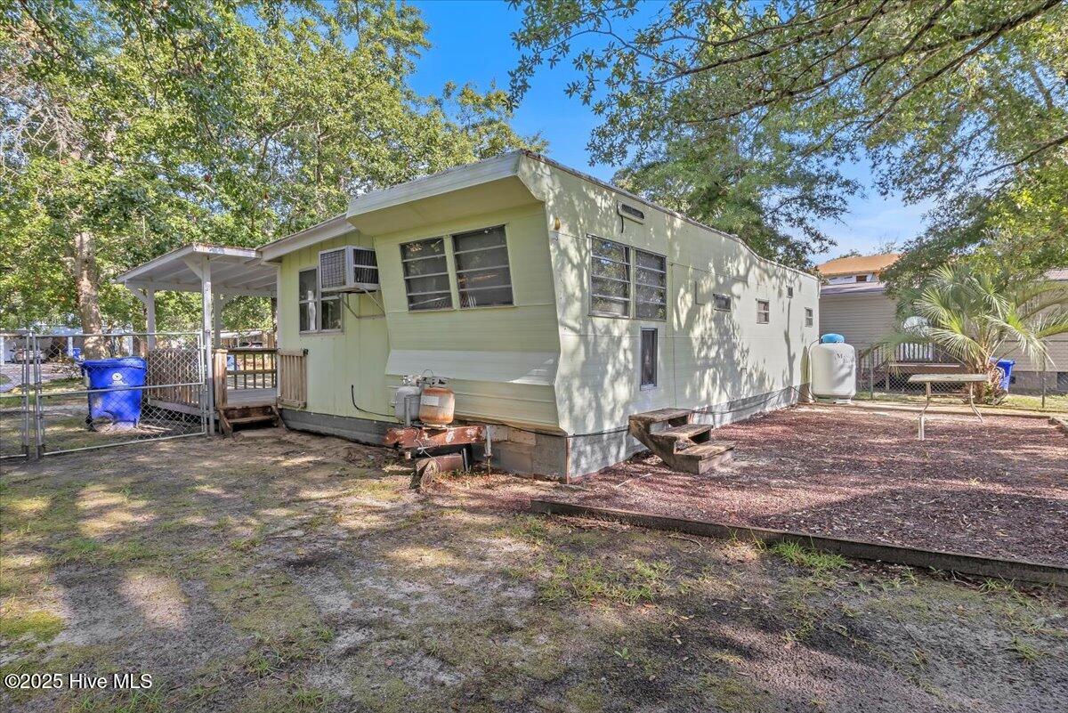 230 NE 66th Street, Oak Island, NC, 28465