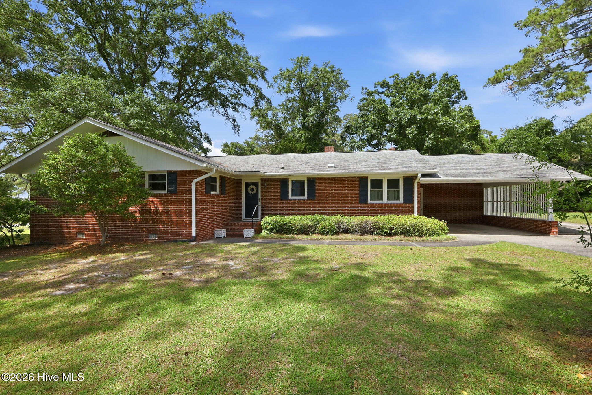 3030 Fairway Road,Morehead City