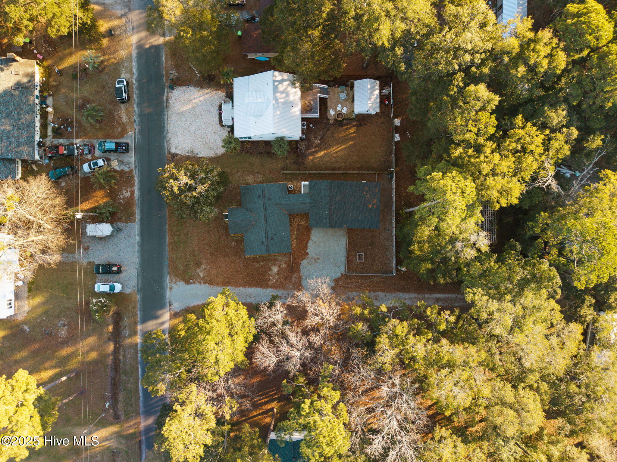 100545066 | Photo 43