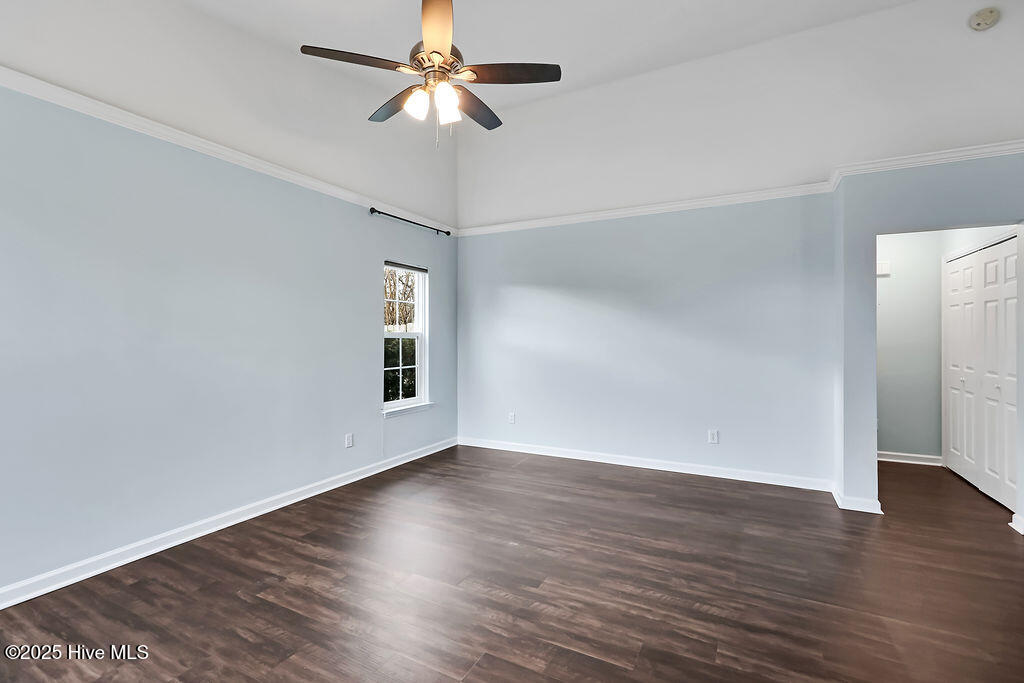 100547758 | Photo 13