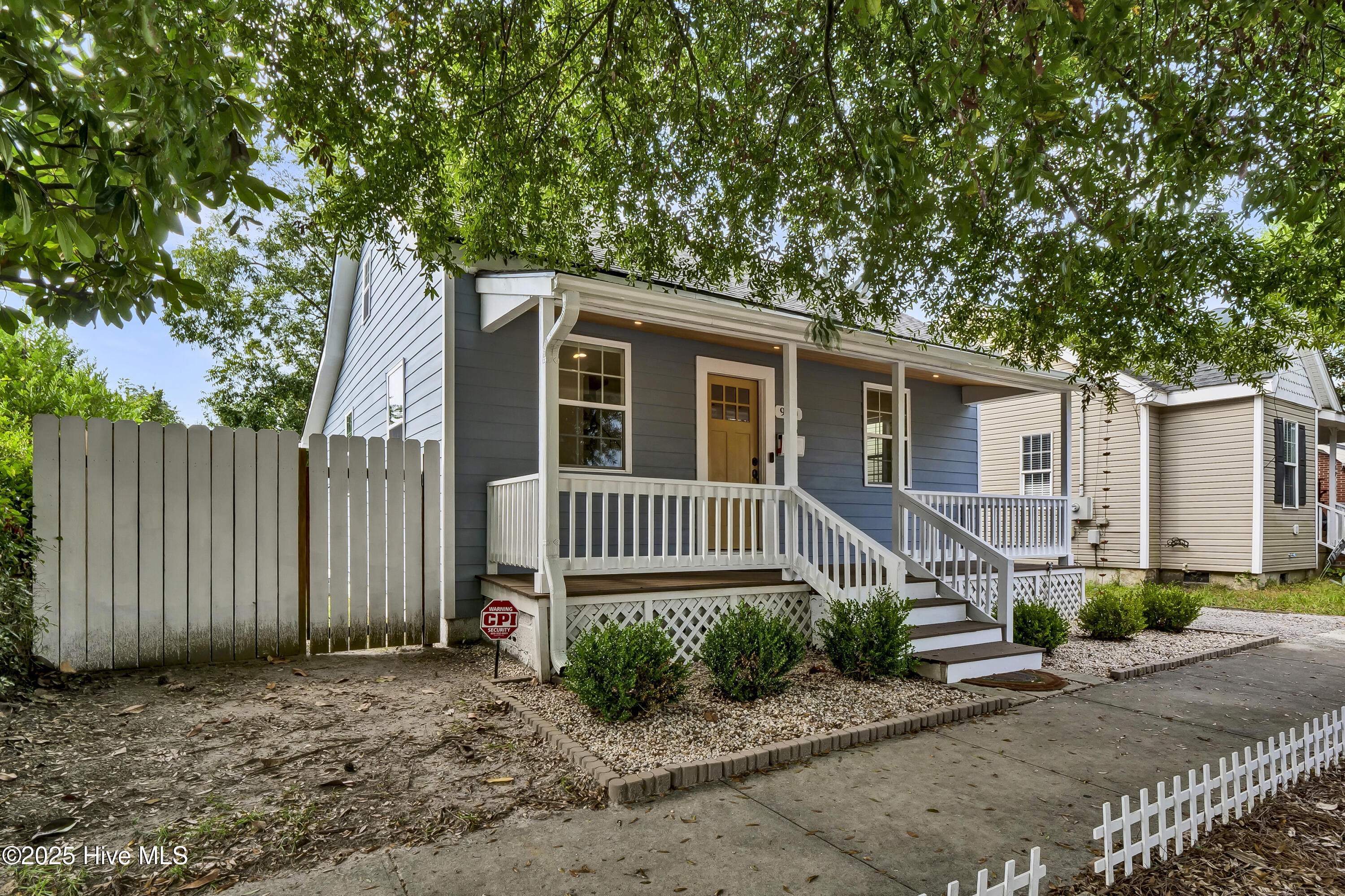 100556721 | Photo 28