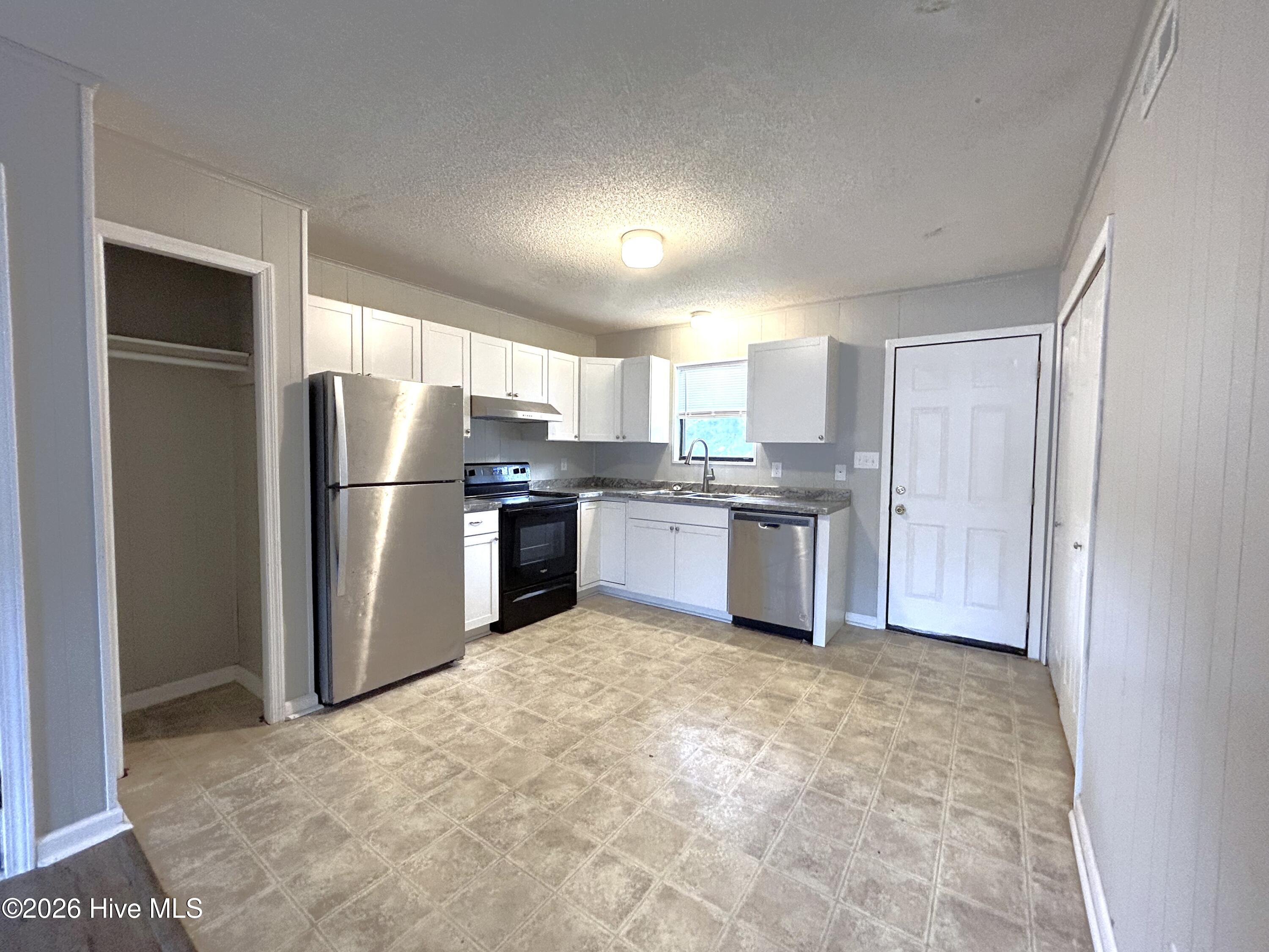 102 Ravenwood Drive D,Jacksonville