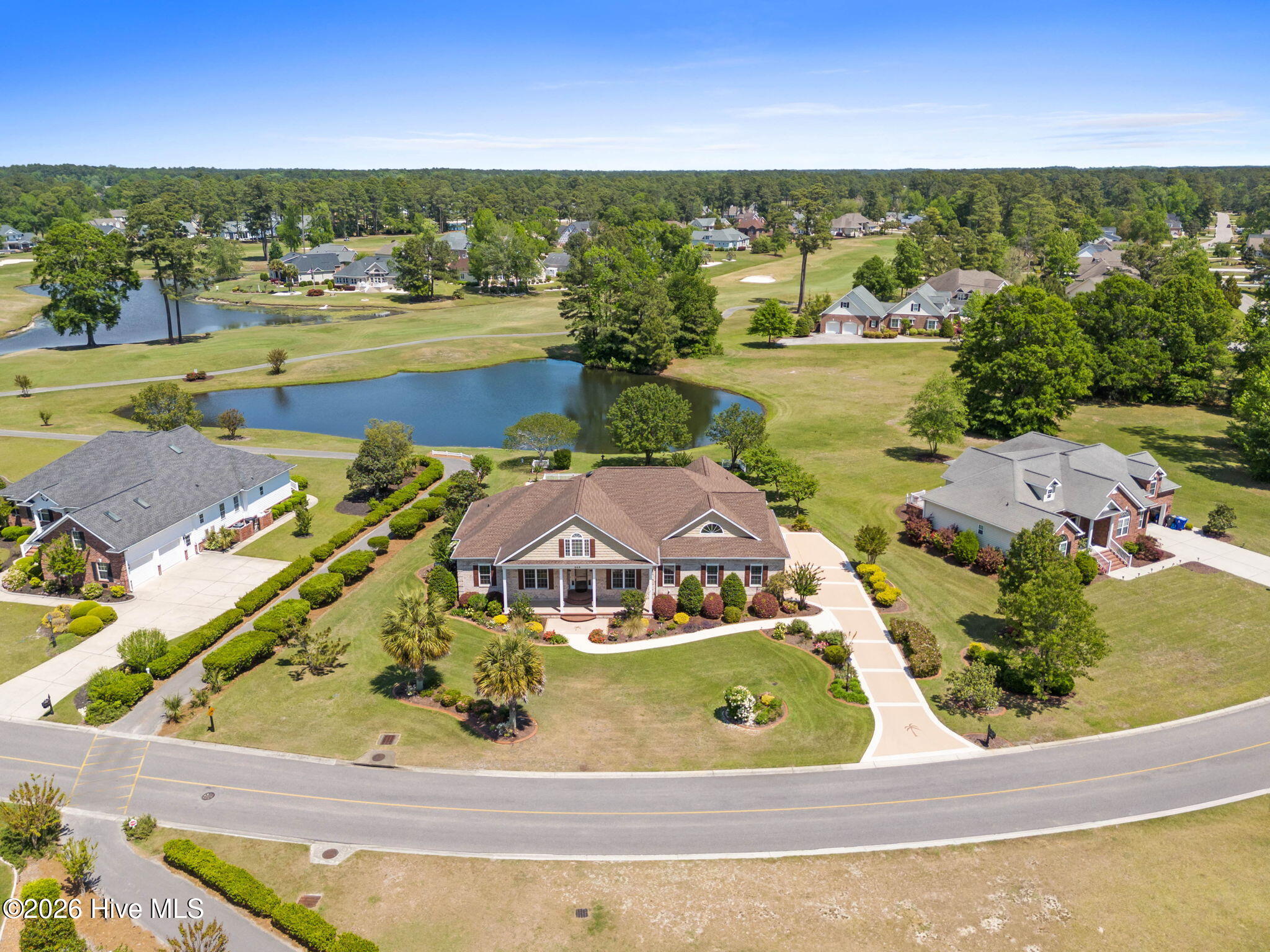 100567537 | Photo 65