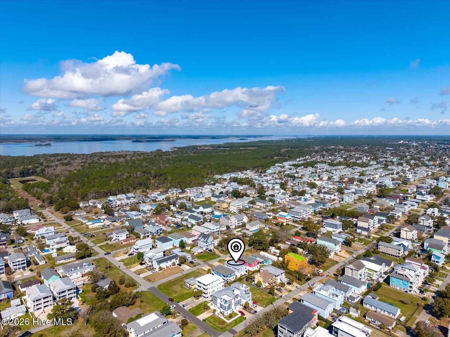 100559735 | Photo 54