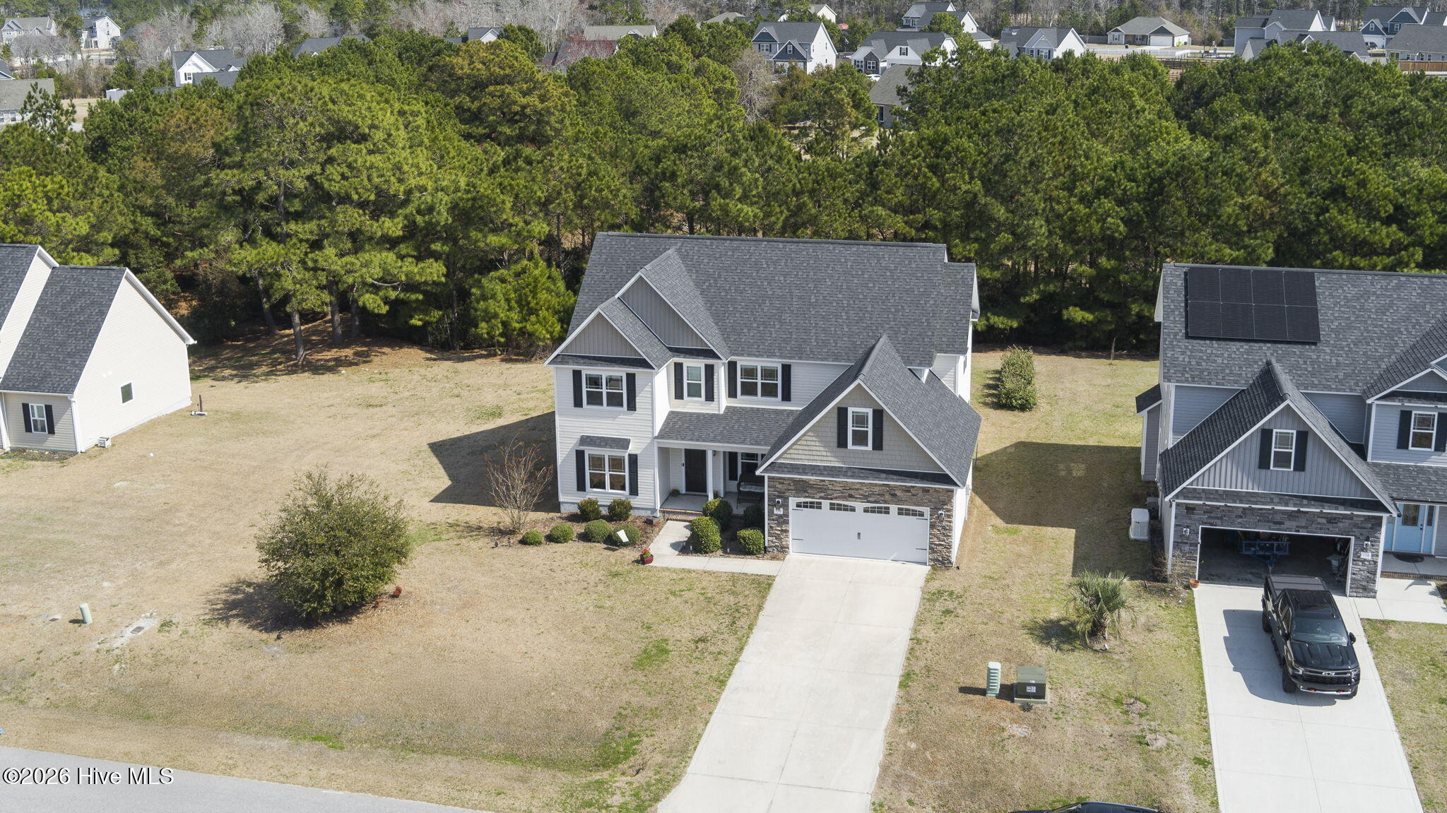 100558397 | Photo 41