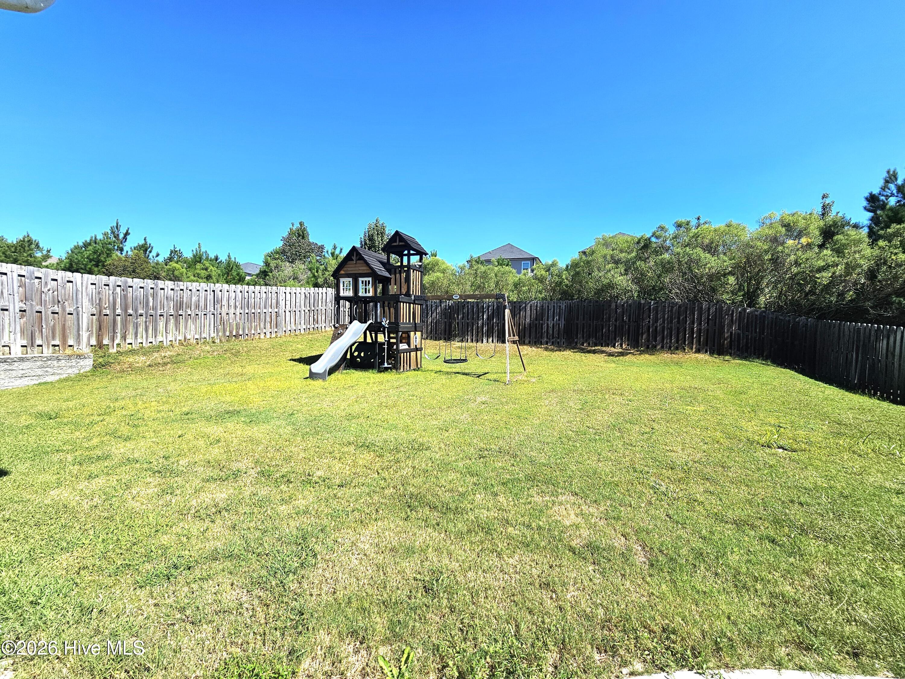 Backyard/Playset