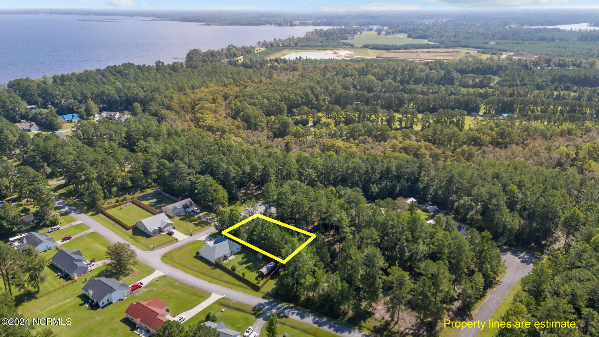 102 Redbud Court, Havelock, NC, 28532