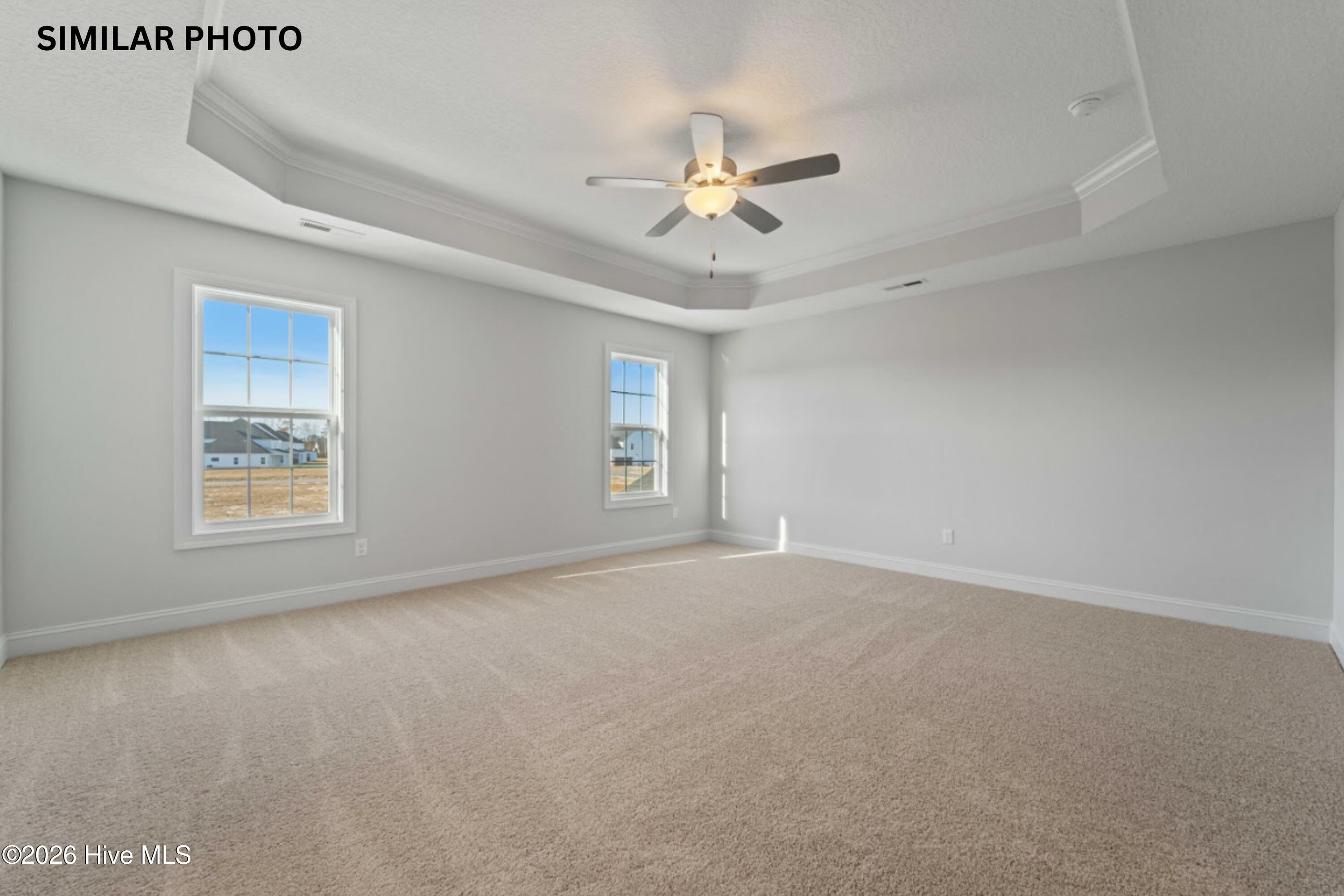 100562018 | Photo 38