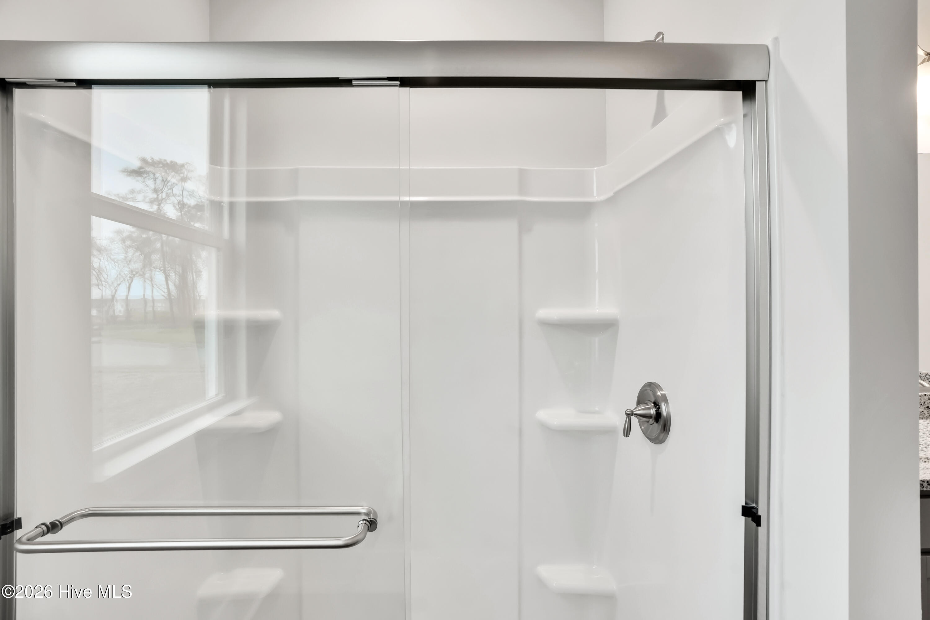 100545378 | Photo 30