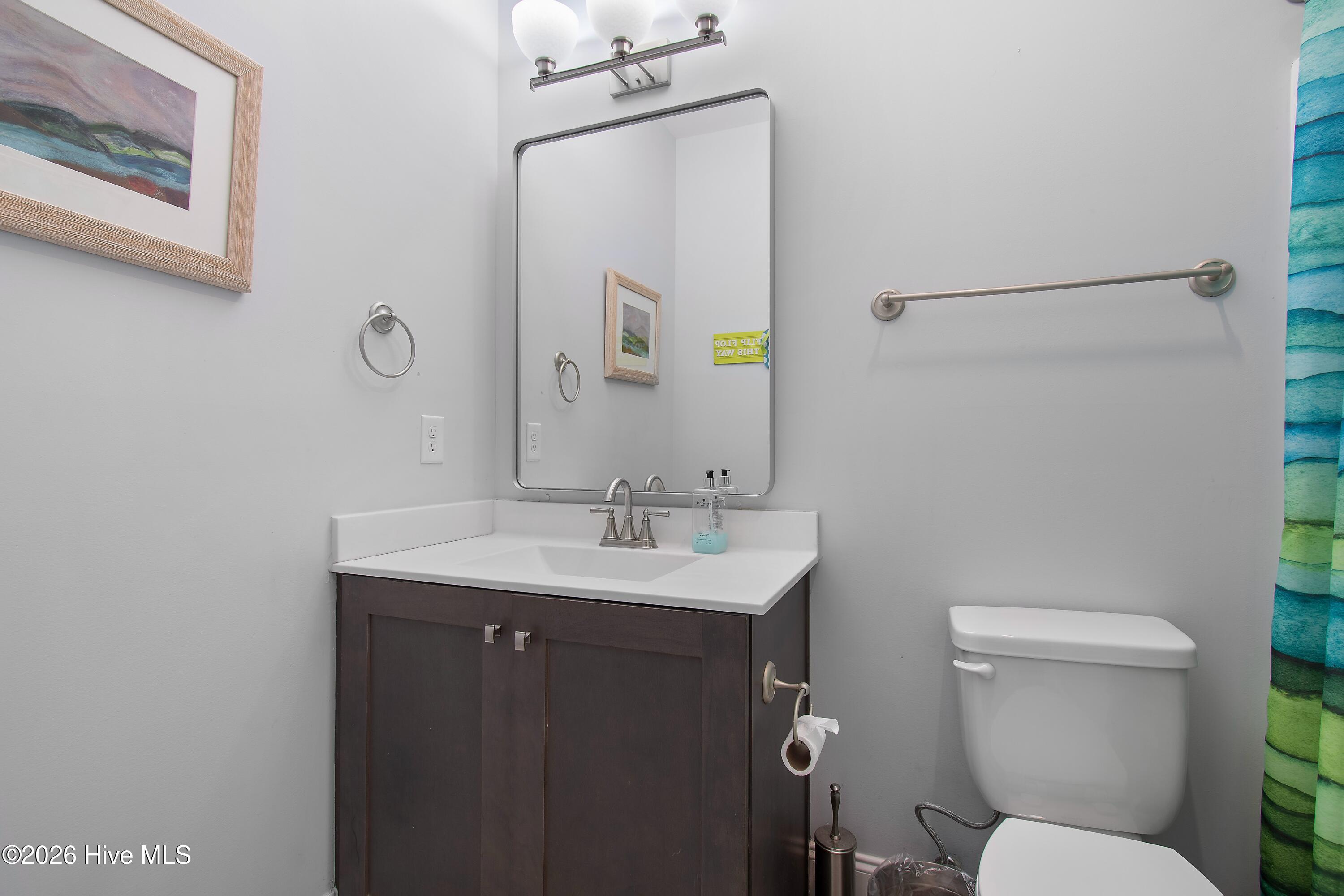 100548400 | Photo 30