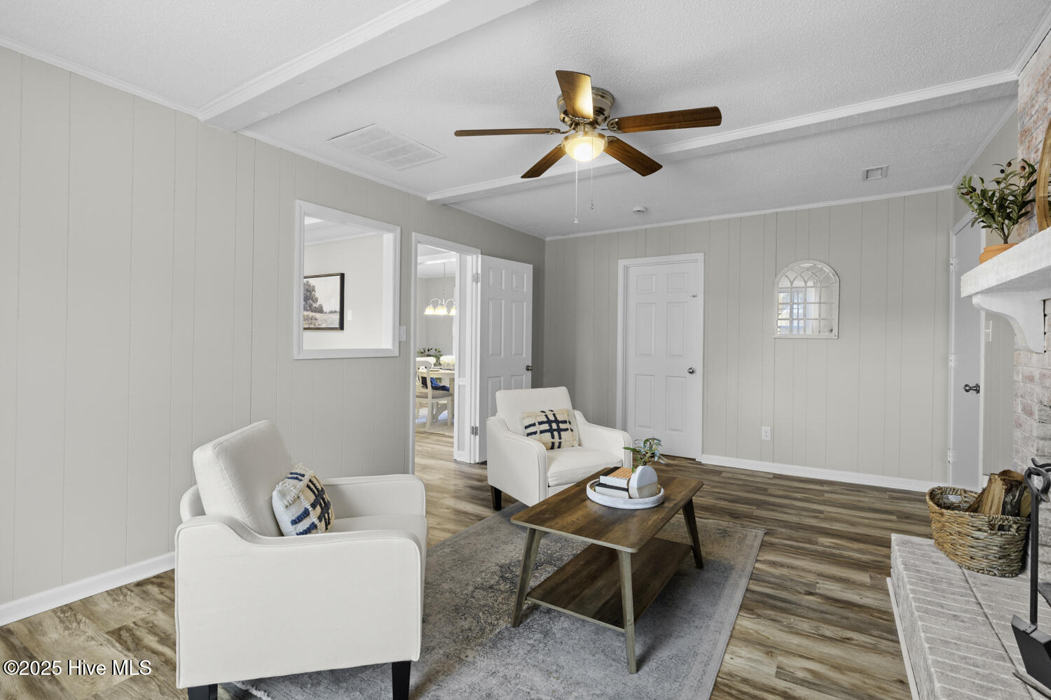 100544995 | Photo 19