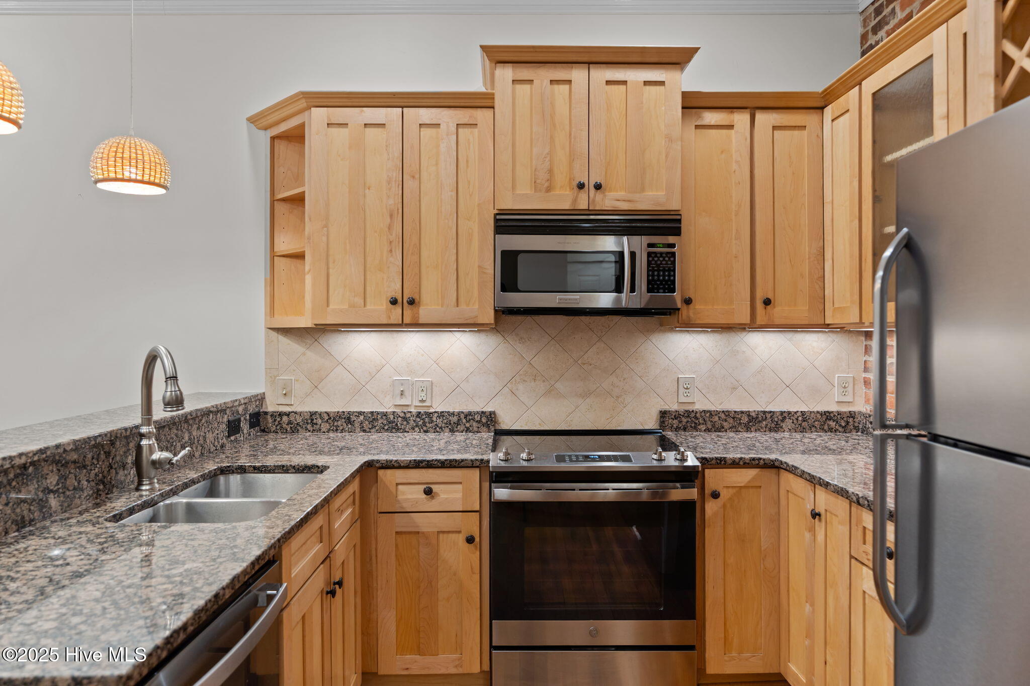 Homes for sale in Wilmington, NC | 304 N Front St #Apt F, Wilmington, NC 28401 | MLS# 100535047