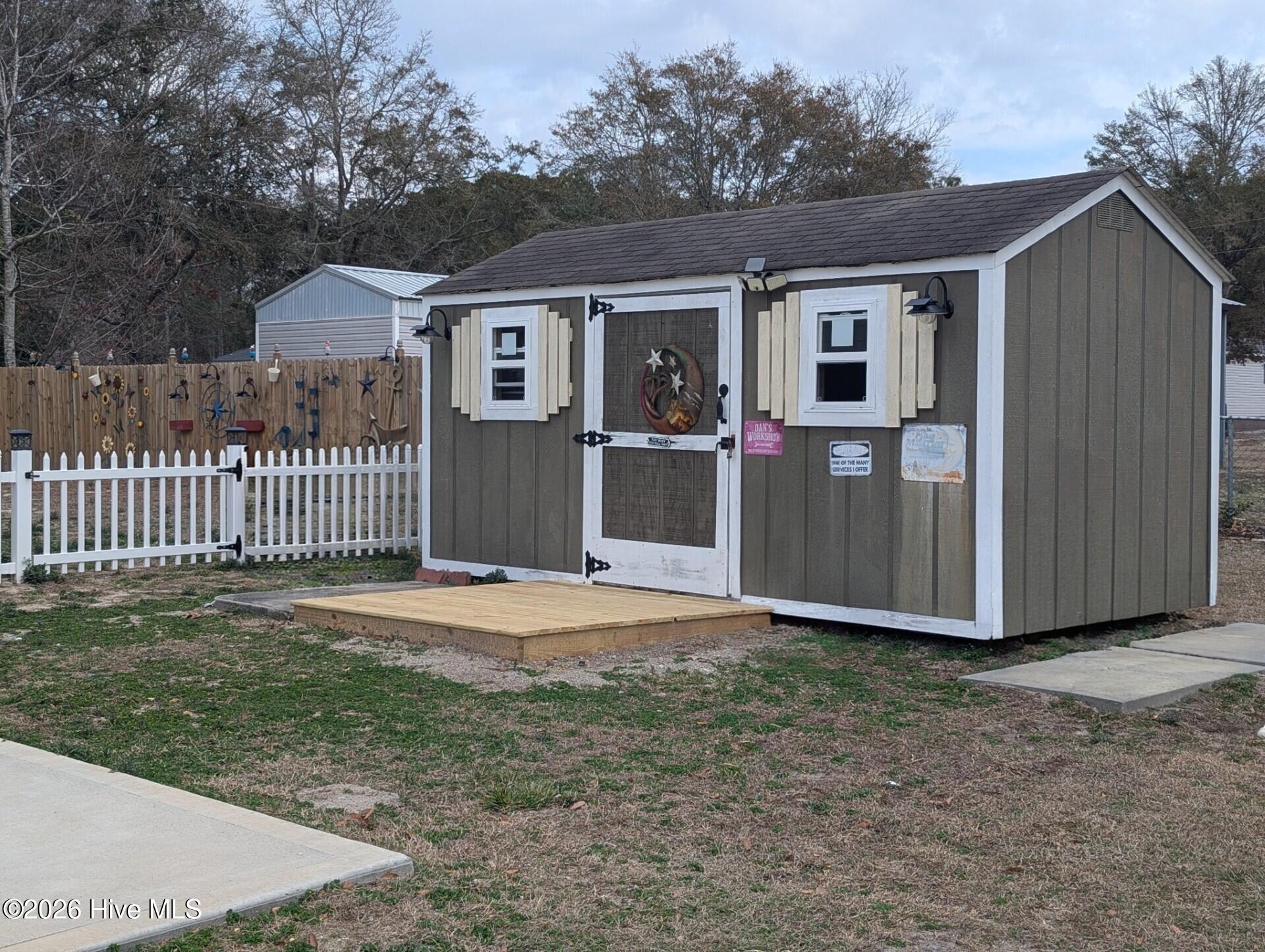 100556092 | Photo 27