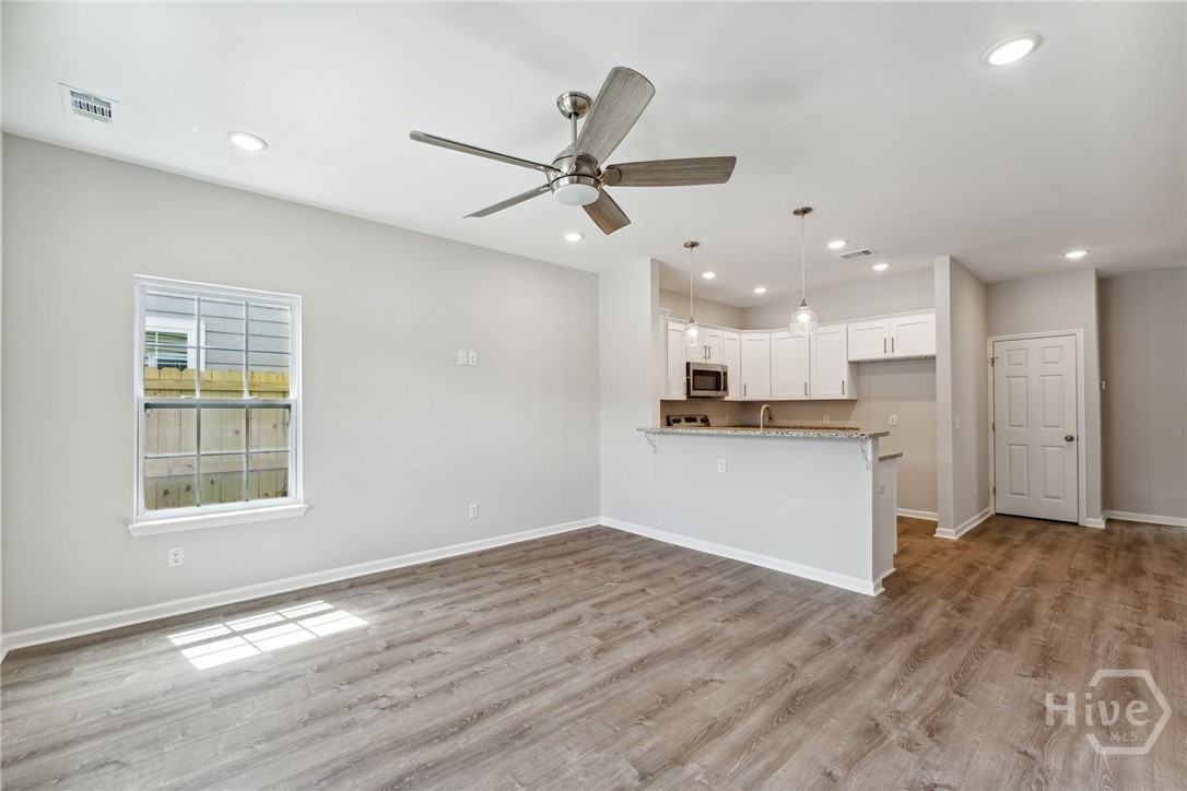 3rd image of 609 Magazine Ave, Savannah, GA 31412 | MLS# SA363126