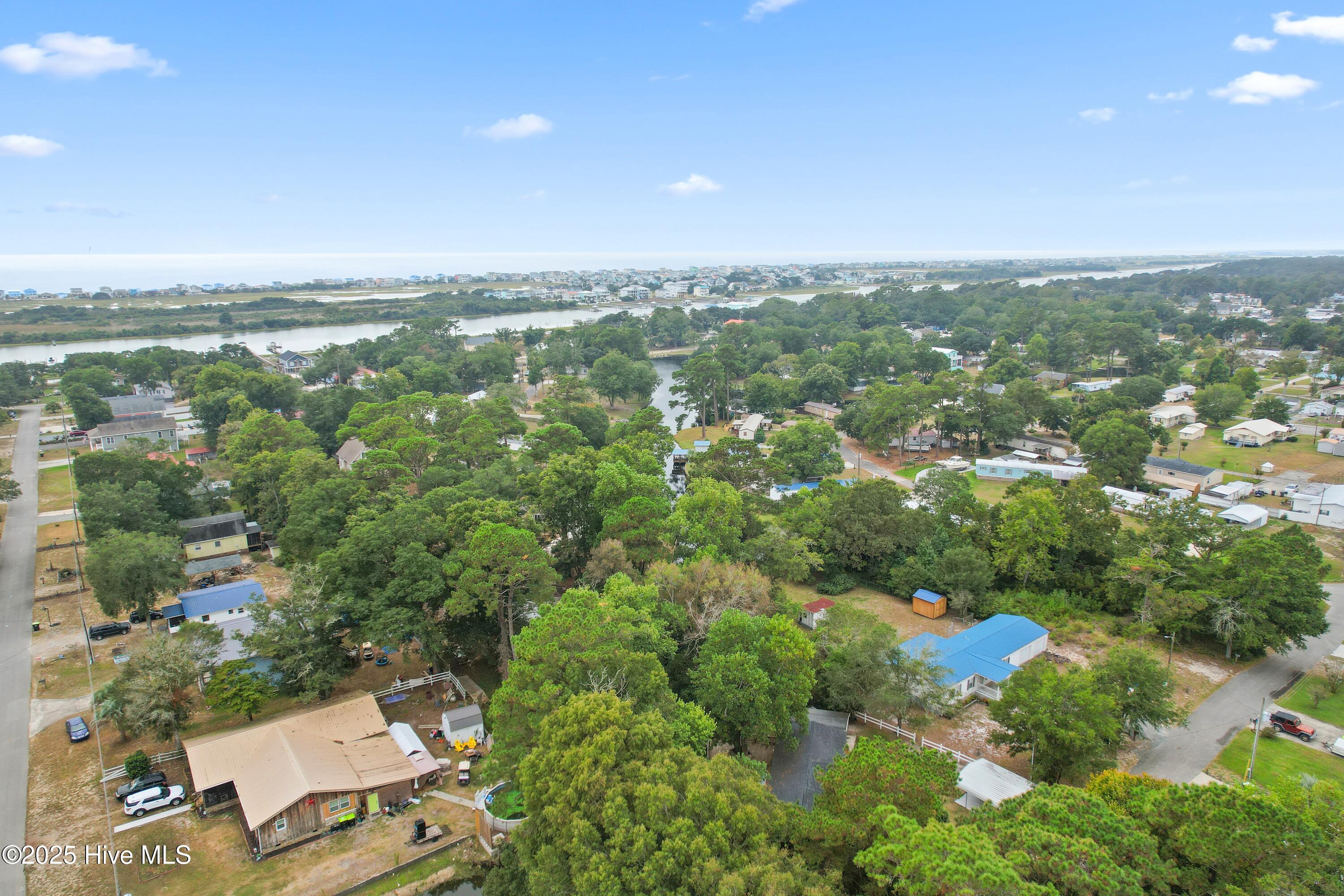 100565495 | Photo 36