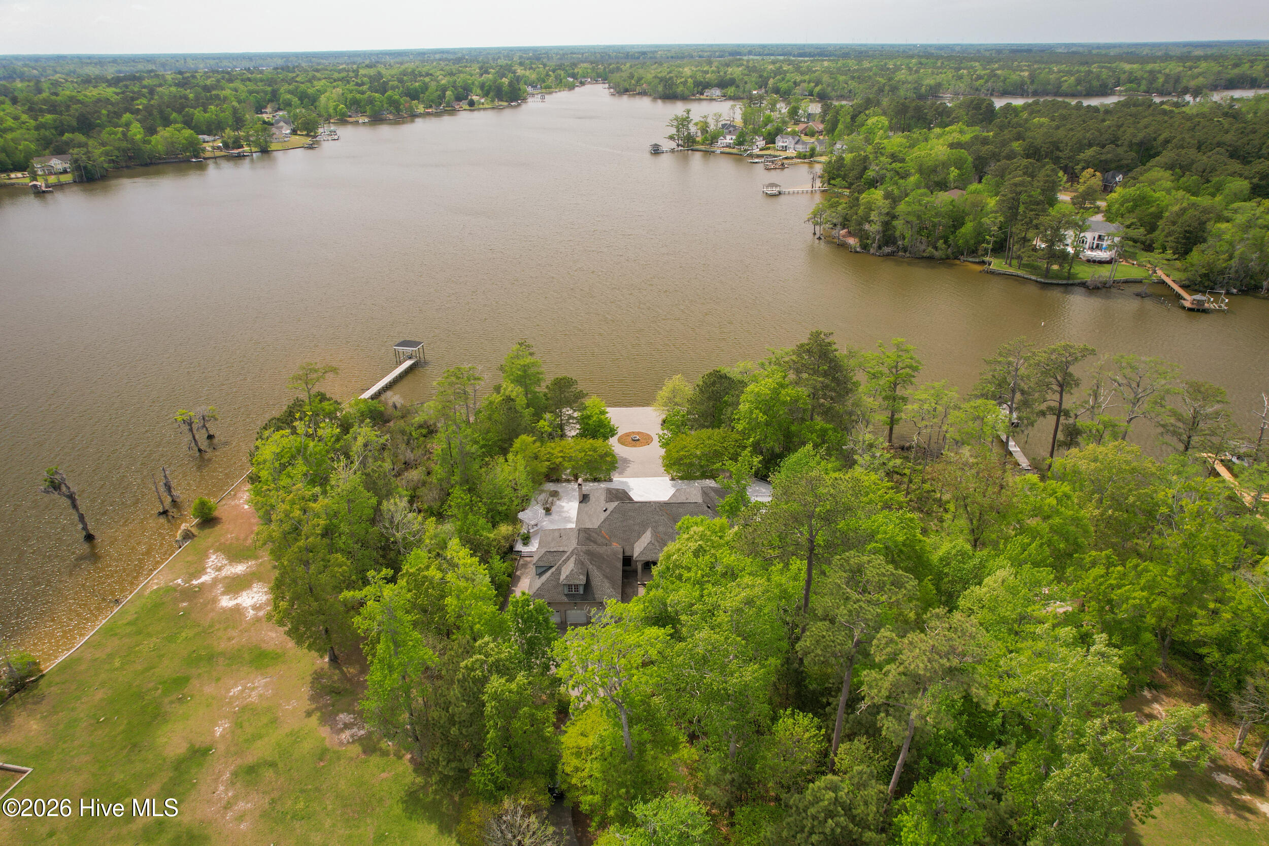 211 Beech Point, Hertford, North Carolina, 3 Bedrooms Bedrooms, 8 Rooms Rooms,4 BathroomsBathrooms,Single family residence,For sale,Beech Point,100567044