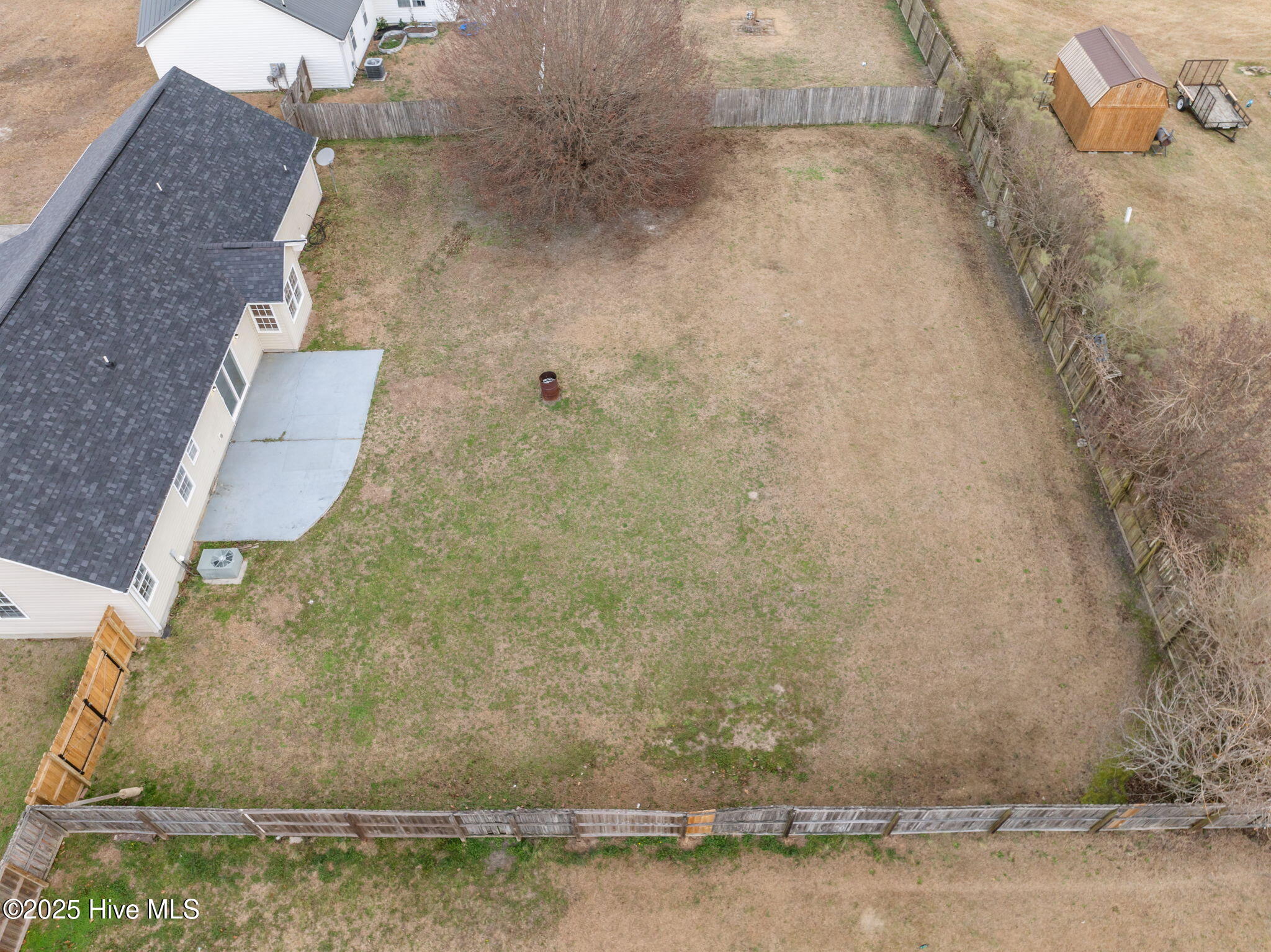 100547097 | Photo 39