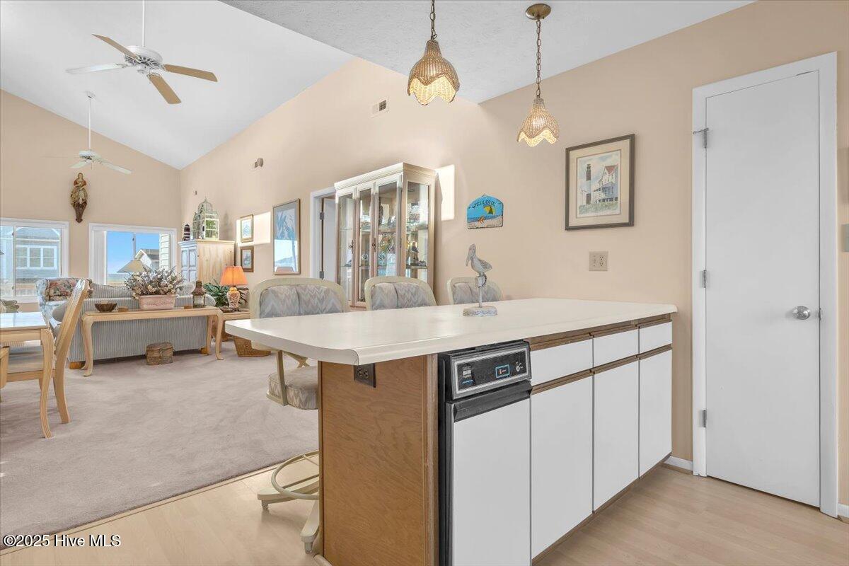 100527550 | Photo 13