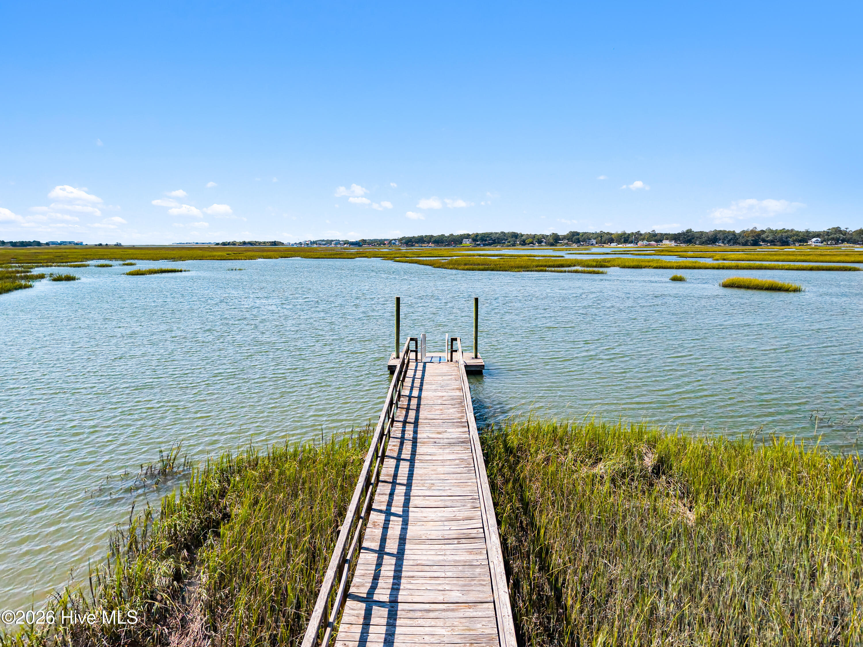 100549939 | Photo 22