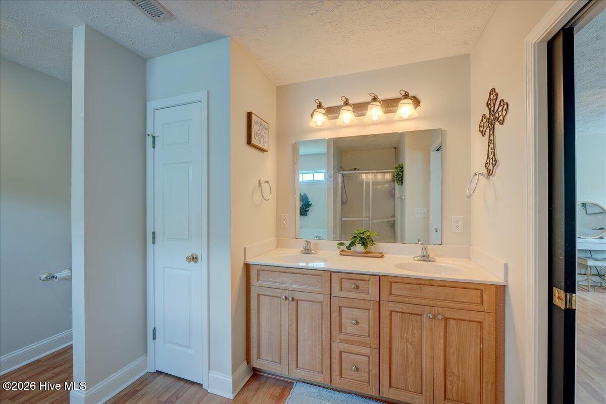 105 Croatan Woods Drive,New Bern