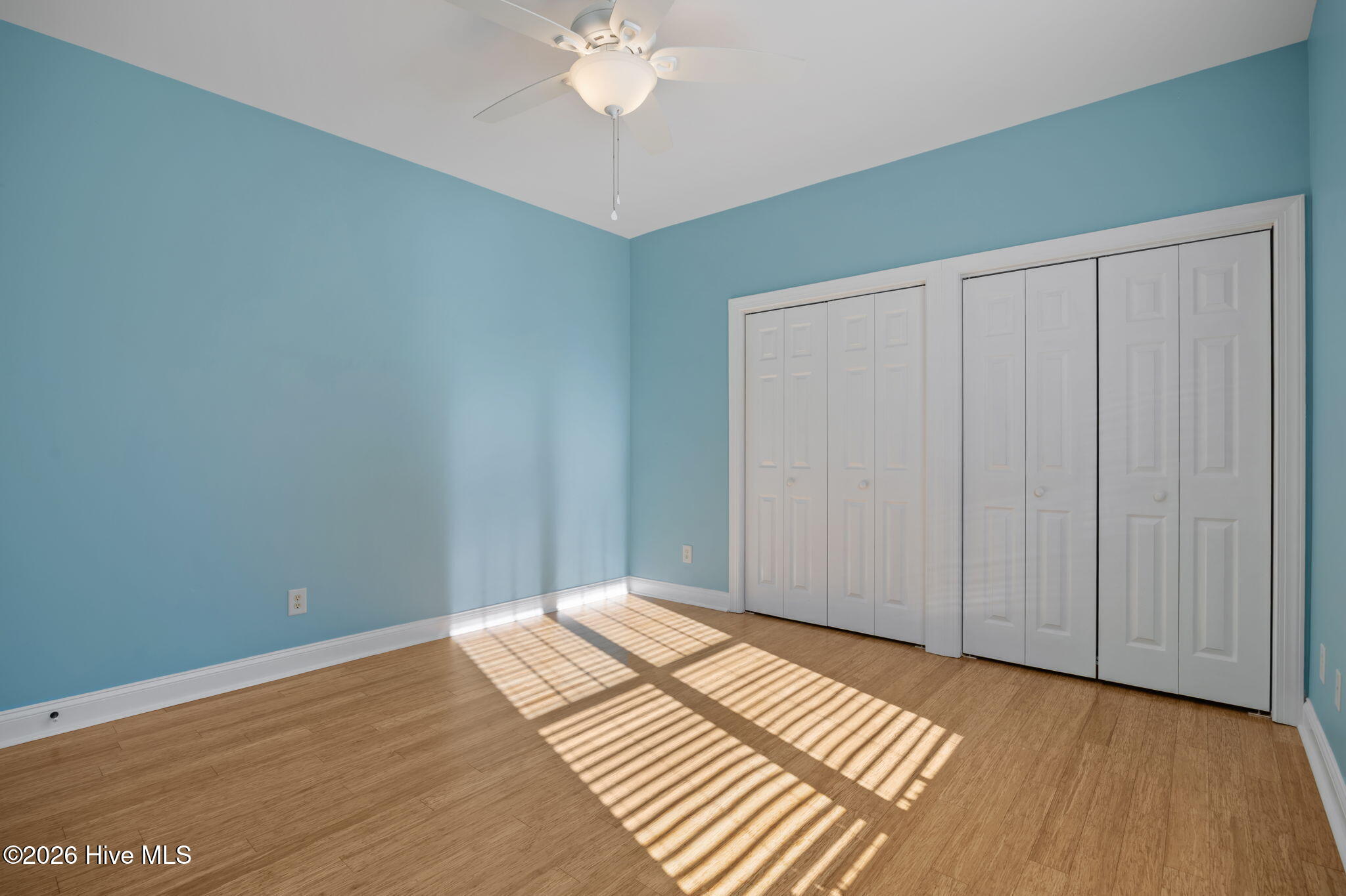 100561261 | Photo 36