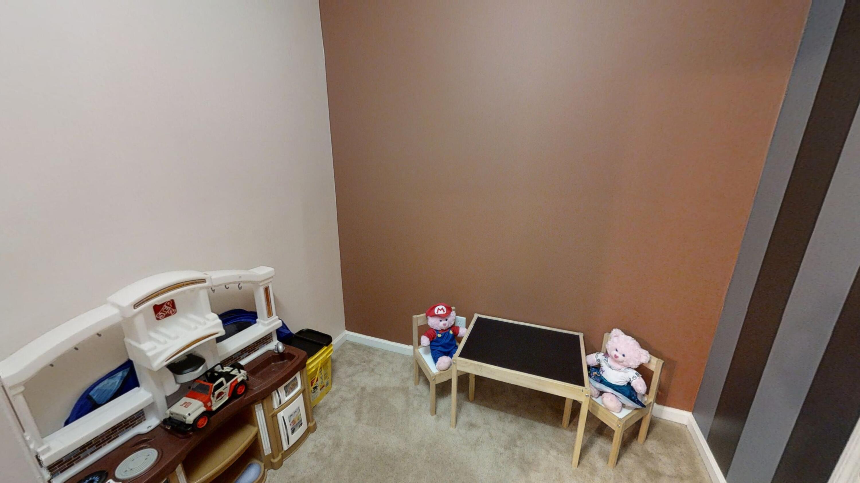 2750-St-Clair-Rd-06152022_084233