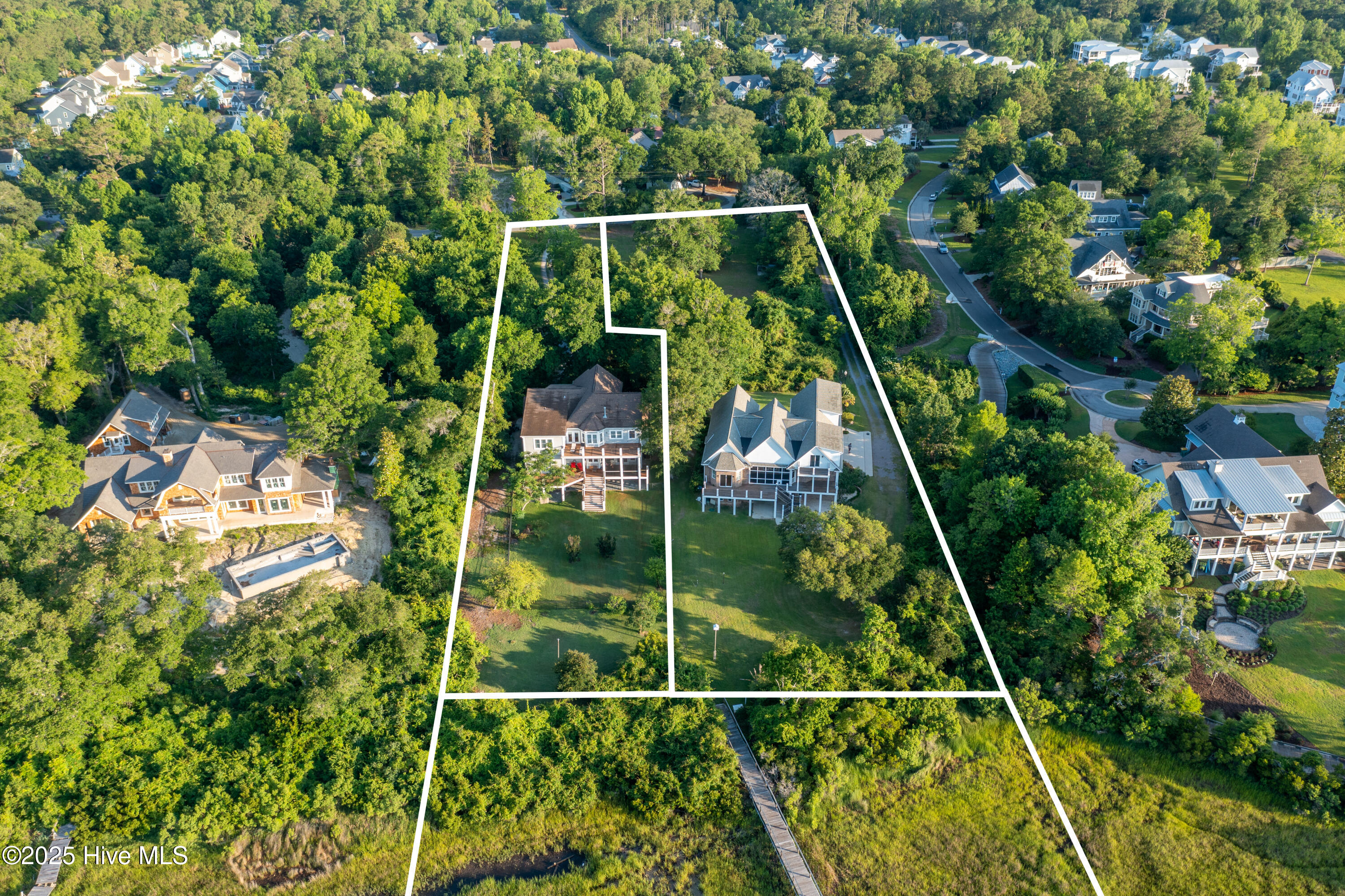 100506223 | Photo 16