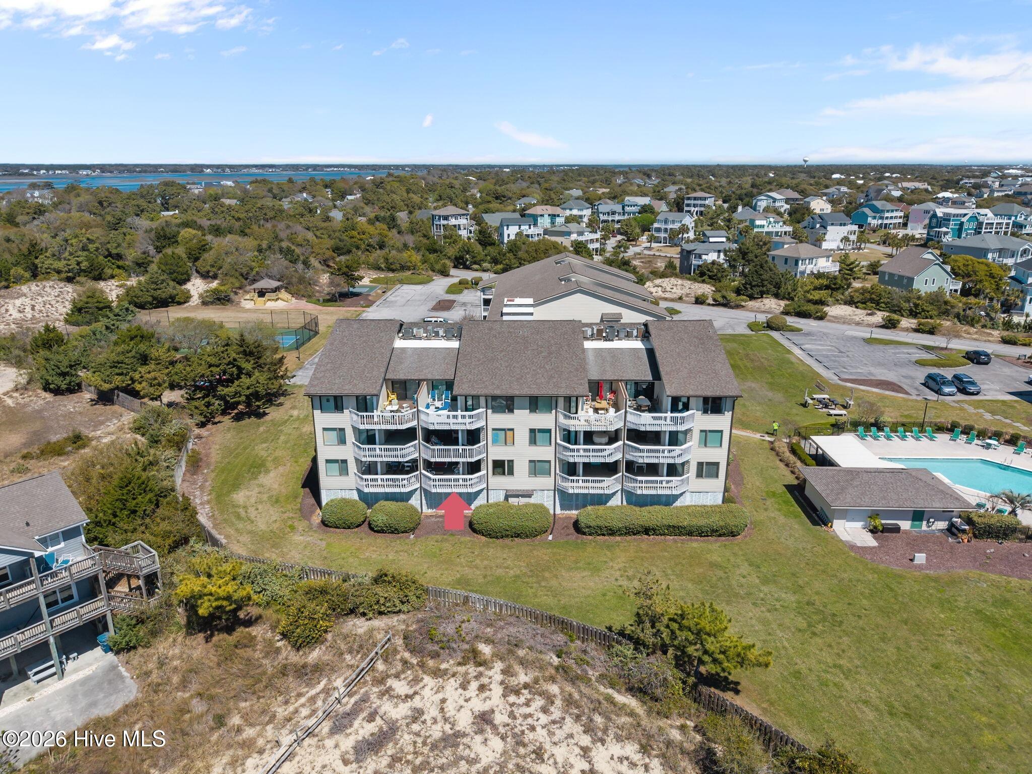 100565506 | Photo 30