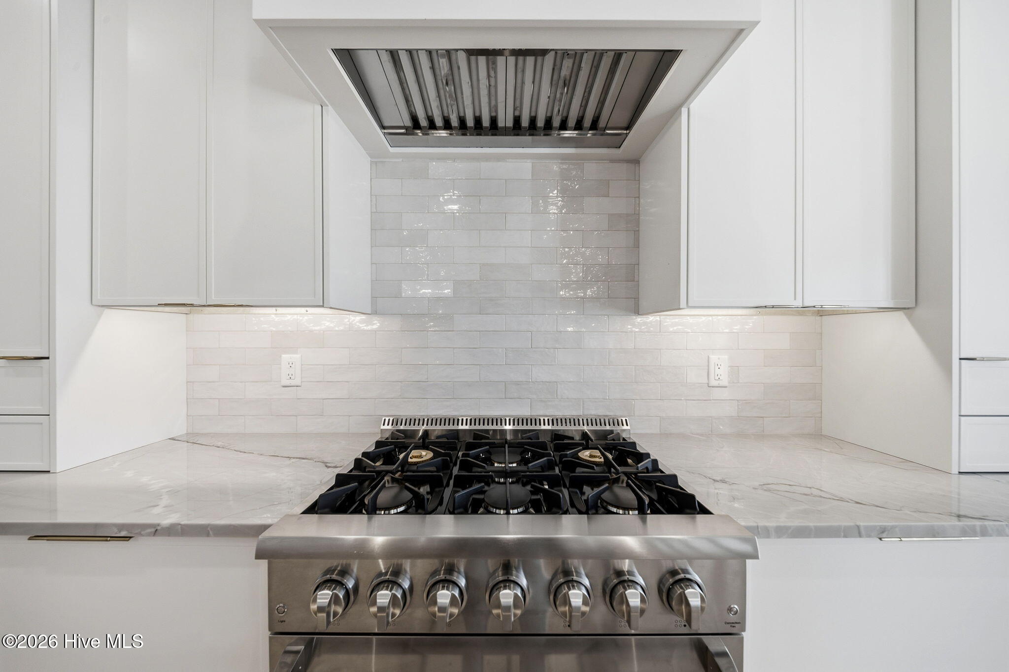 100500065 | Photo 21