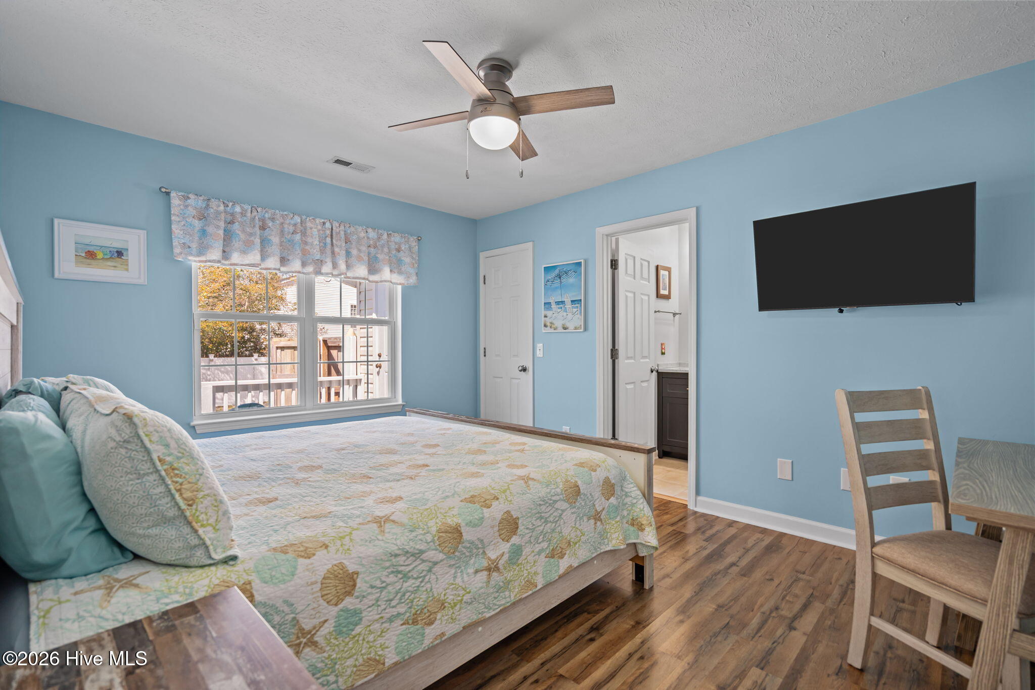 100564020 | Photo 18