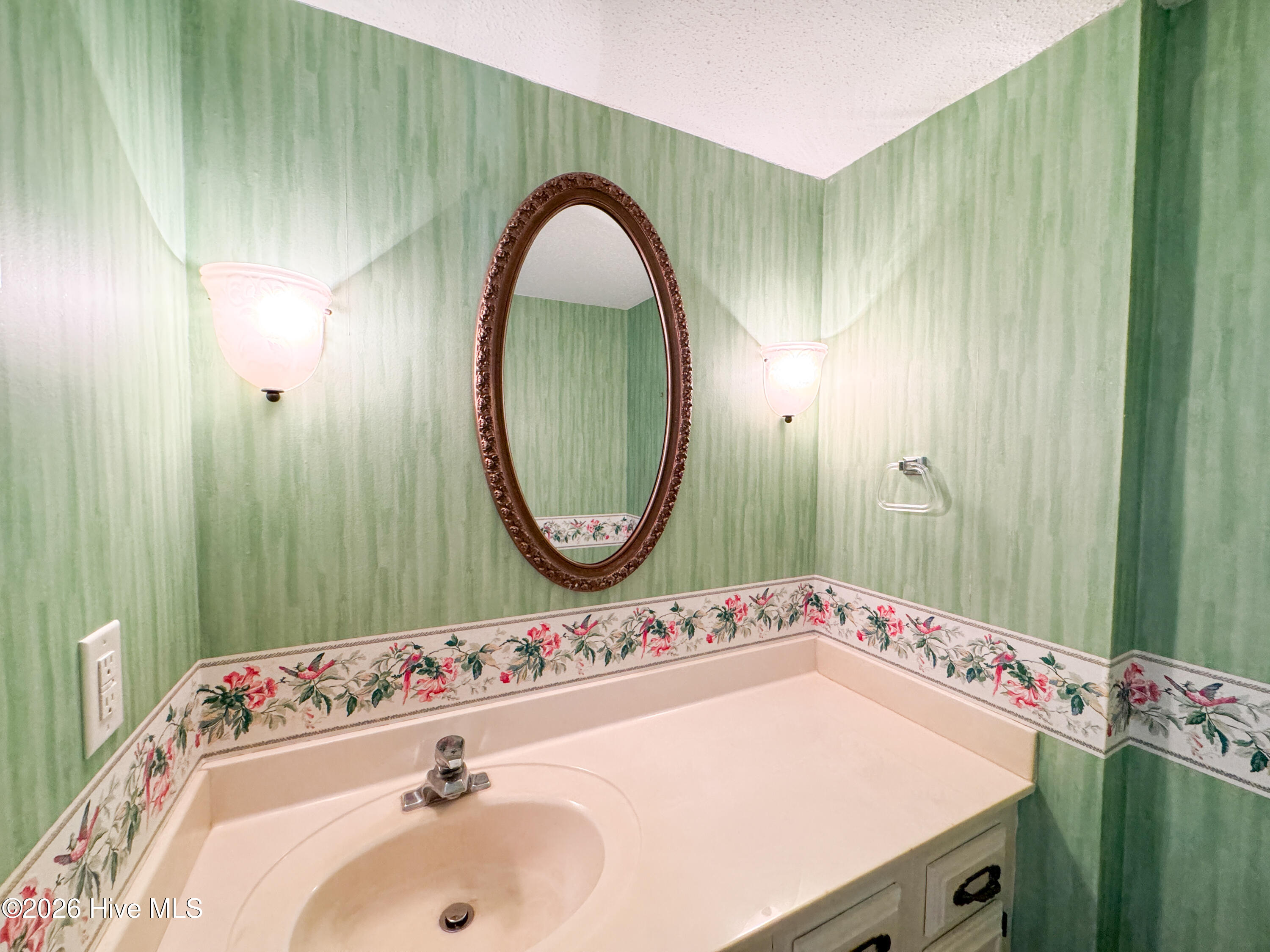 155 Beaufort Court,Morehead City