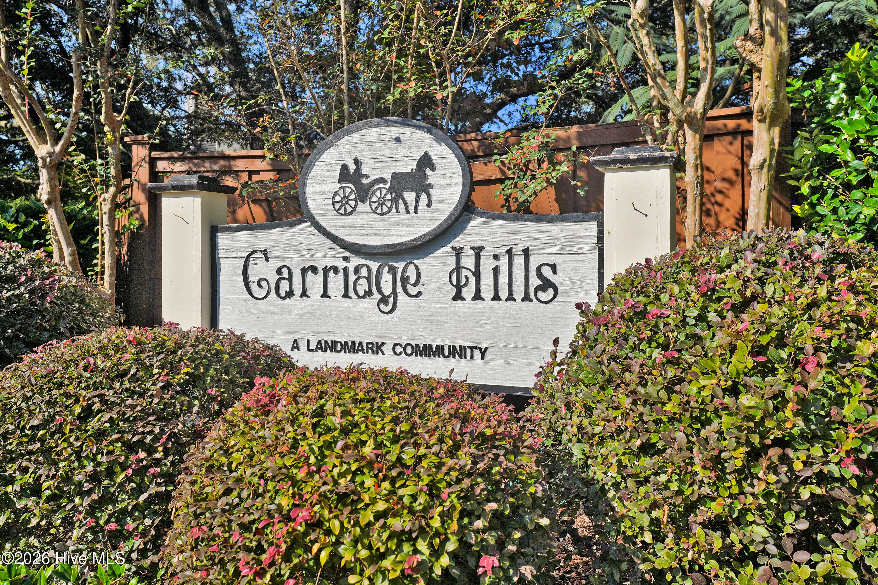 100550407 | Photo 32