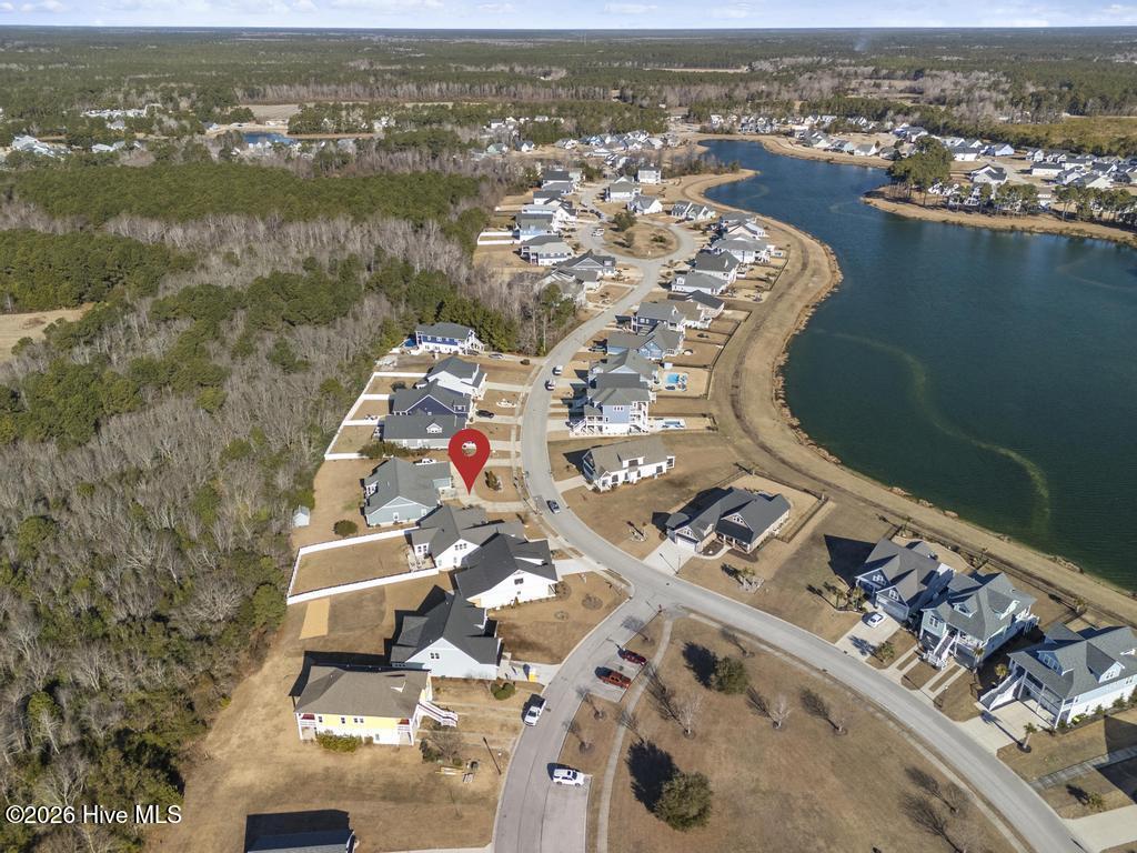 100558898 | Photo 60