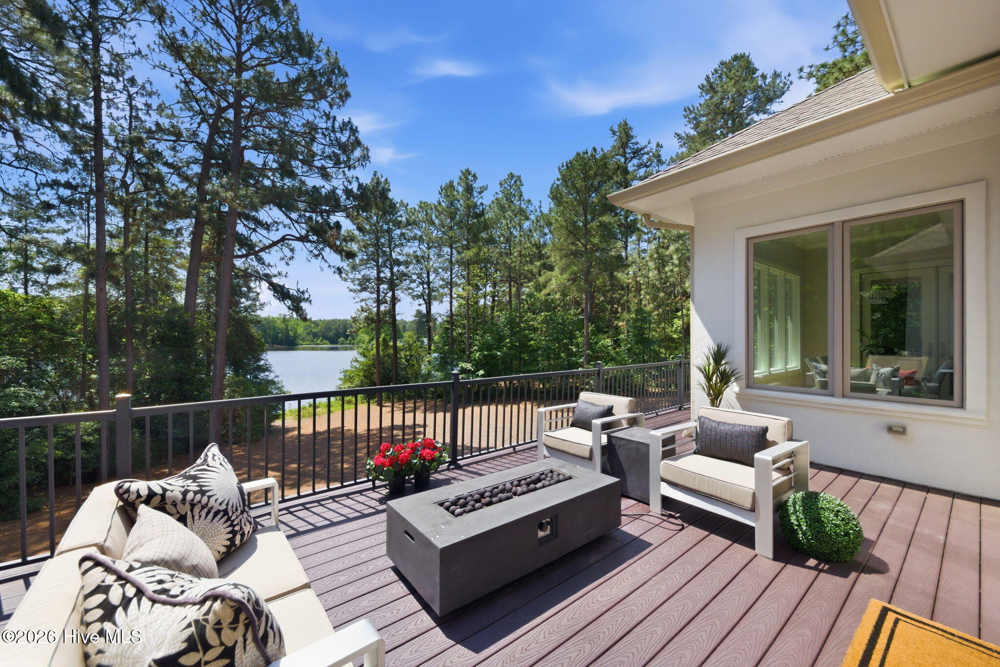 Serene Waterviews