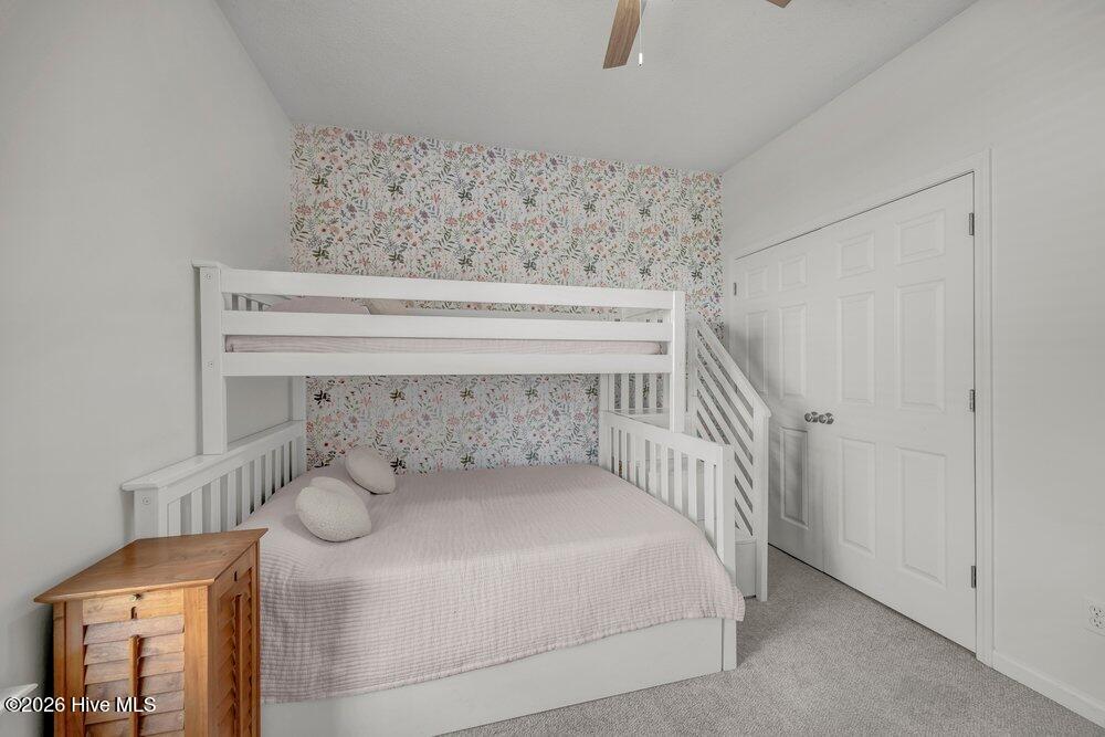 100568146 | Photo 19