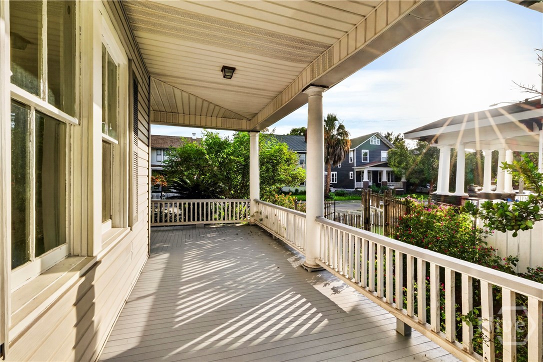 Photo 3 of Single family home for sale at 507 Maupas Ave, Savannah, GA 31401 | MLS# SA359974 | Listing updated on 2026-09-18