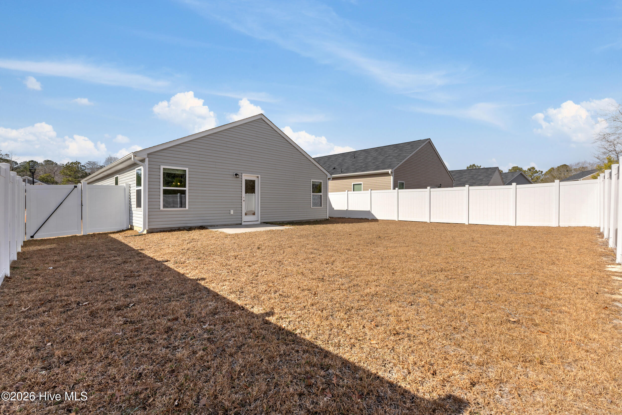 100552452 | Photo 15