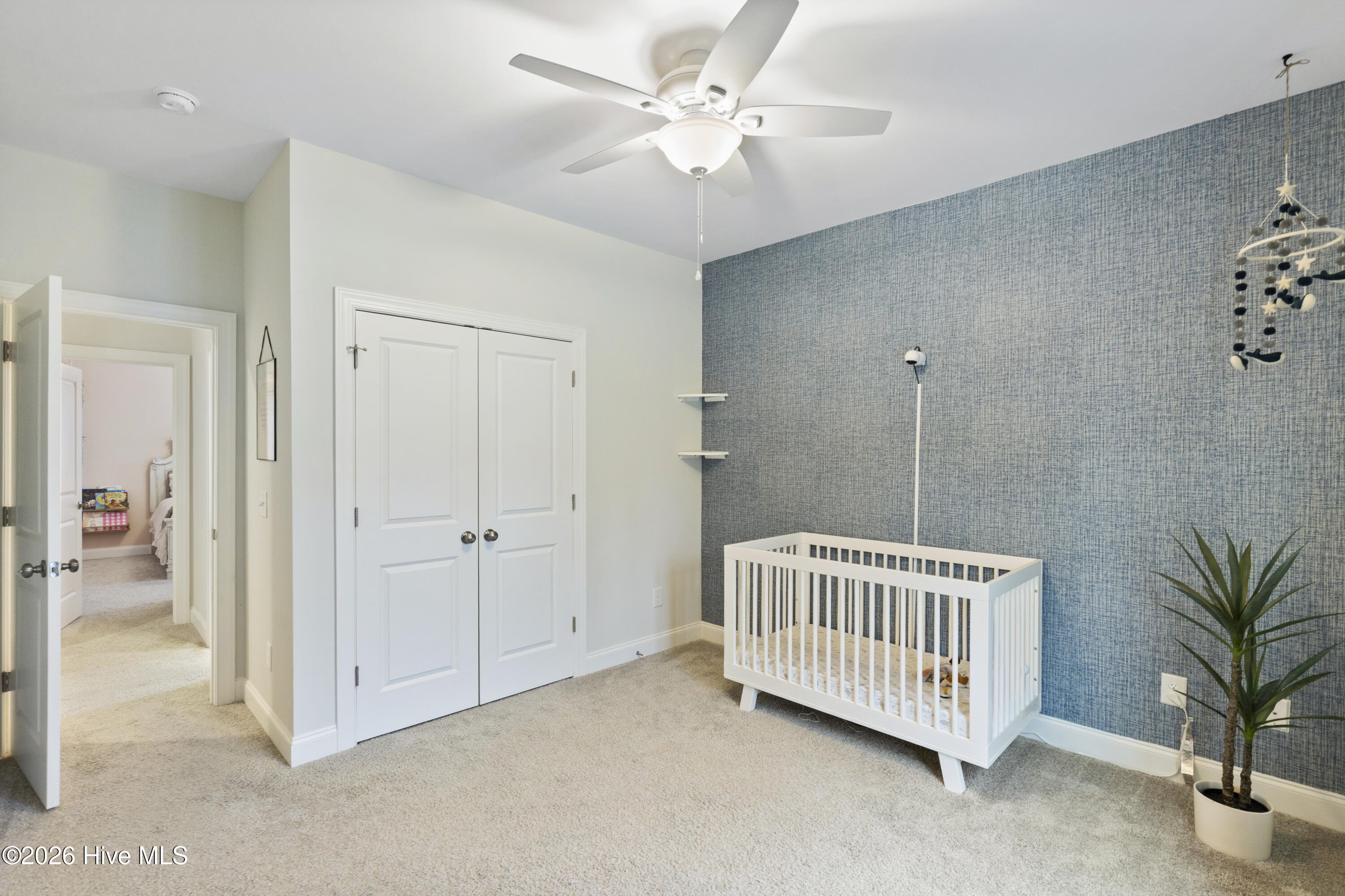 100549659 | Photo 36