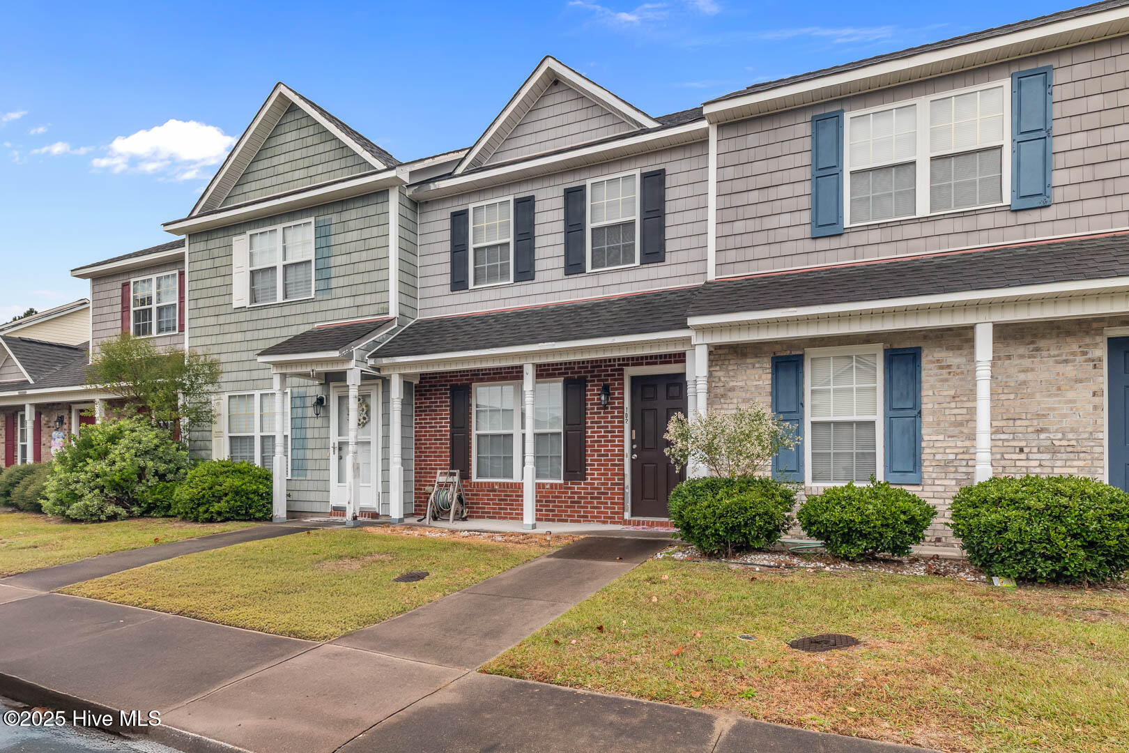 Homes for sale in Jacksonville, NC | 102 Springwood Dr, Jacksonville, NC 28546 | MLS# 100538596