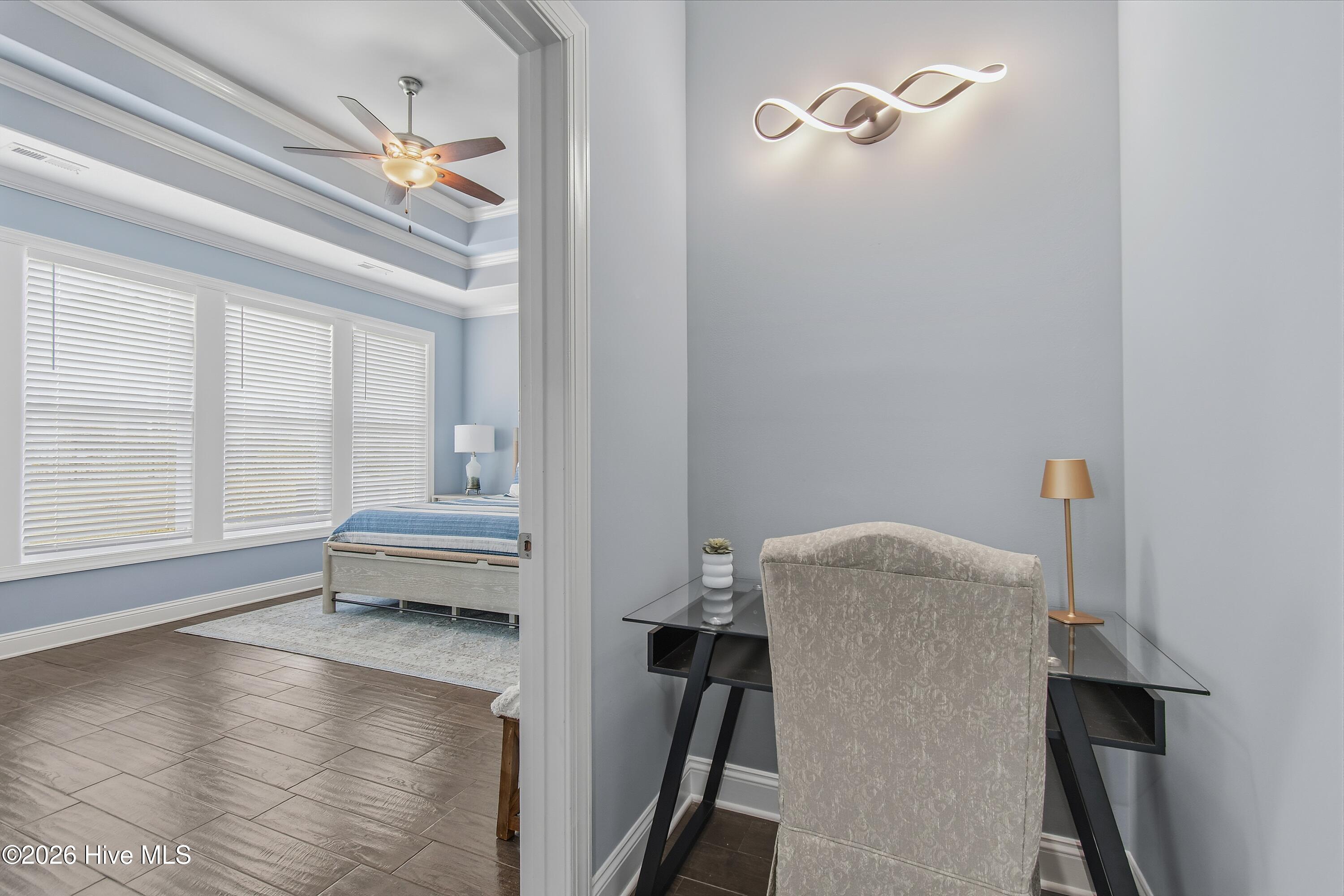 100563777 | Photo 17