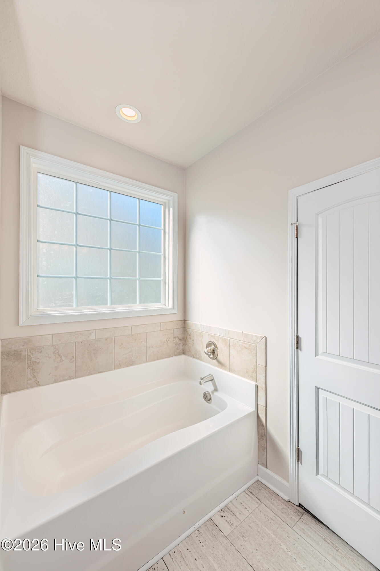 100567221 | Photo 29