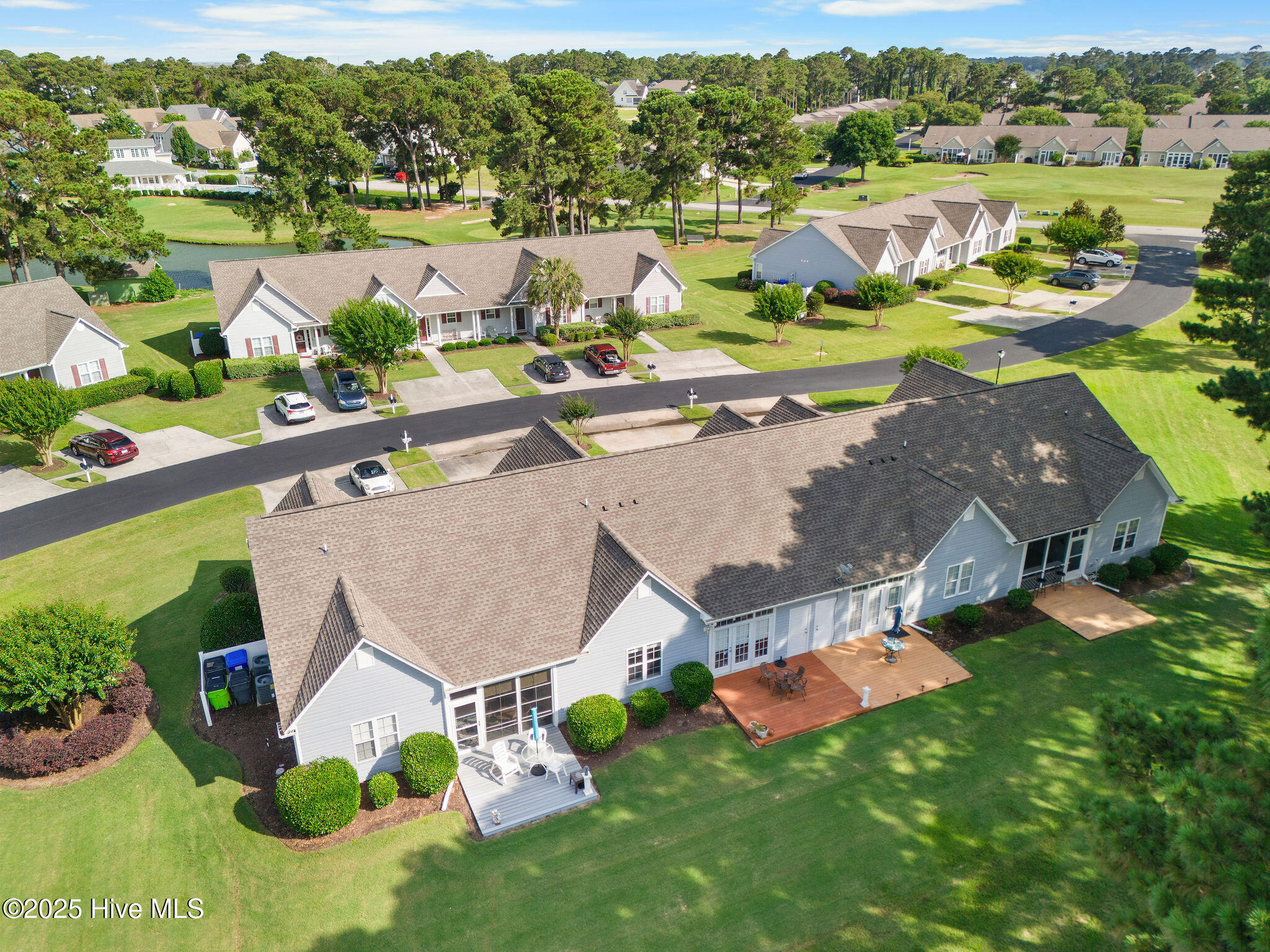 100513601 | Photo 44