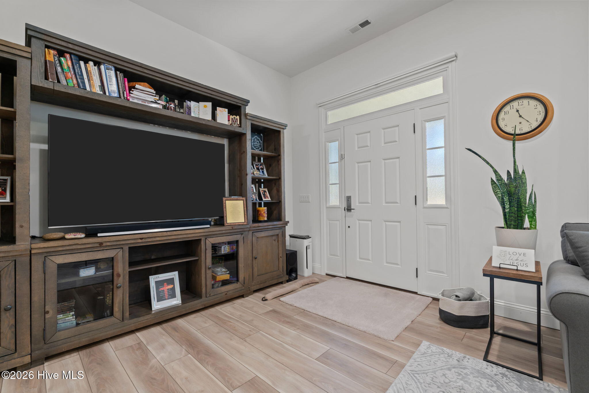 146 Sunset Way