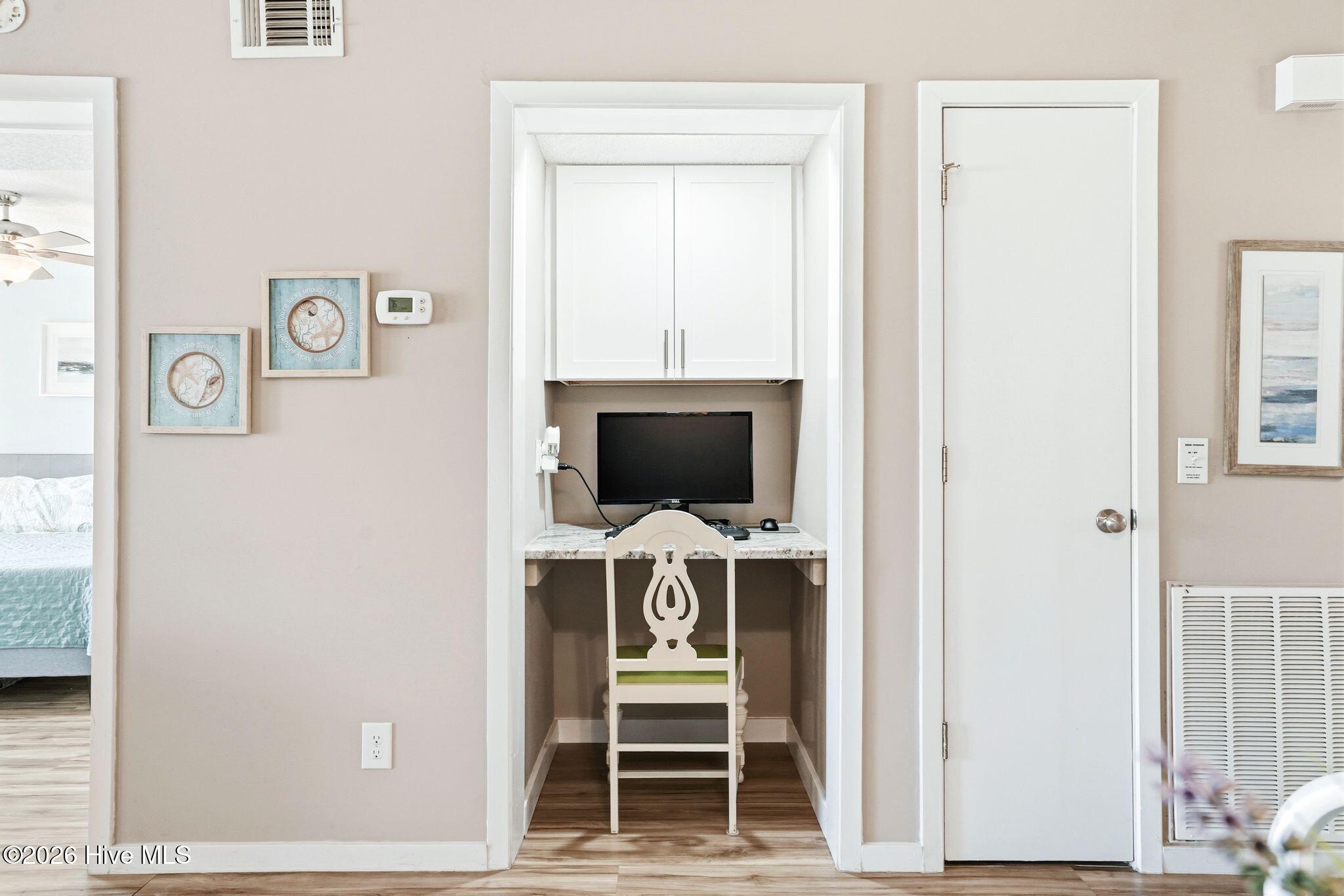 100567622 | Photo 34