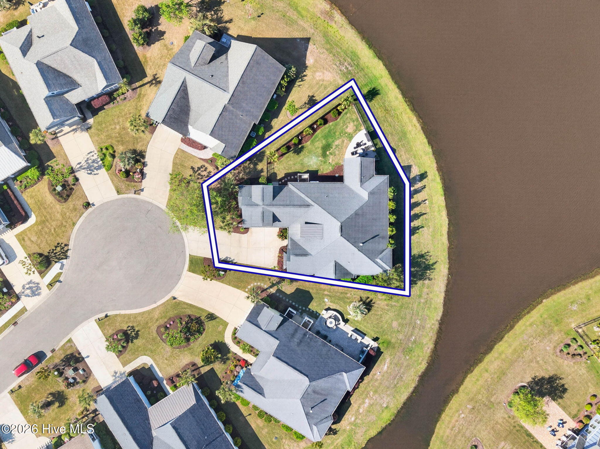 100567612 | Photo 80